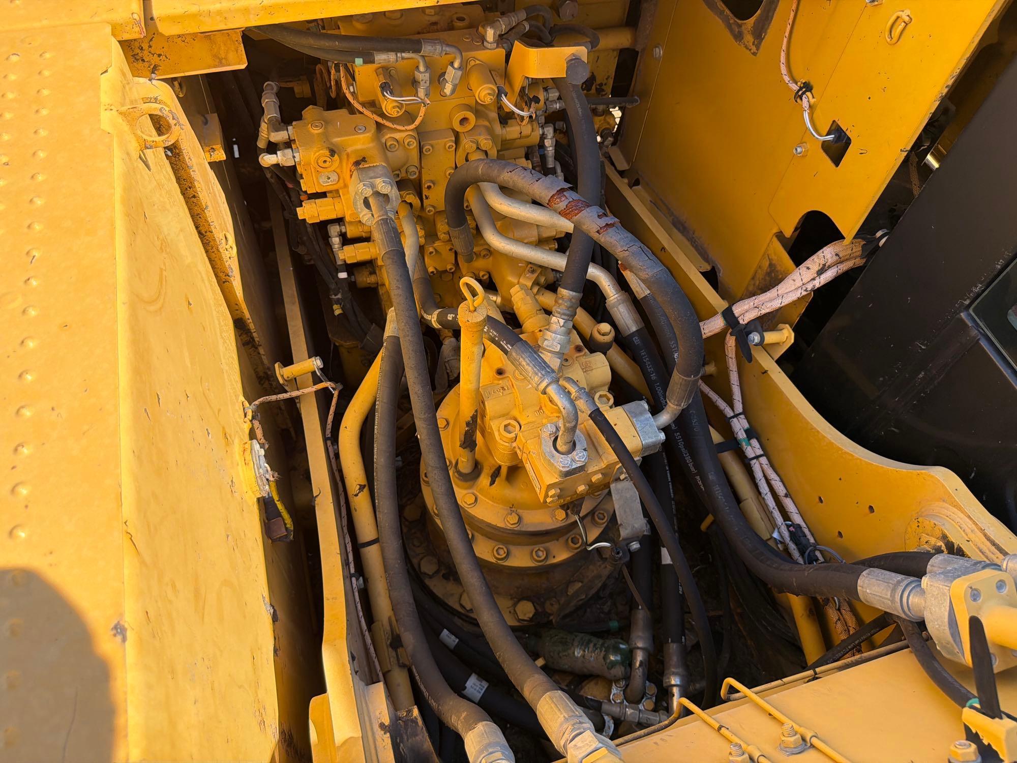 Caterpillar 320