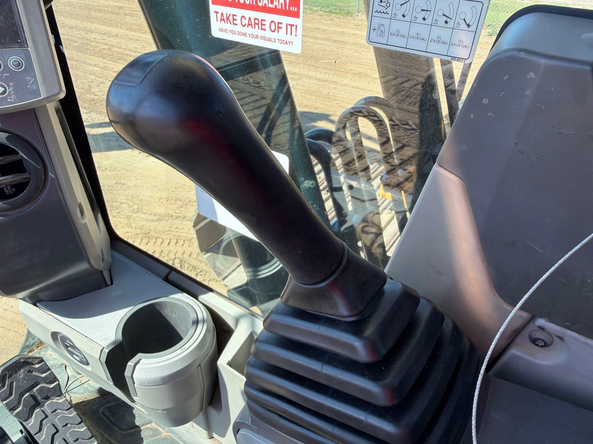 Caterpillar 320