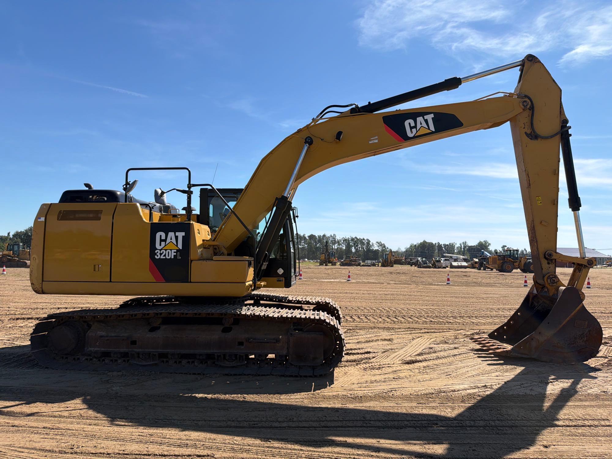 Caterpillar 320