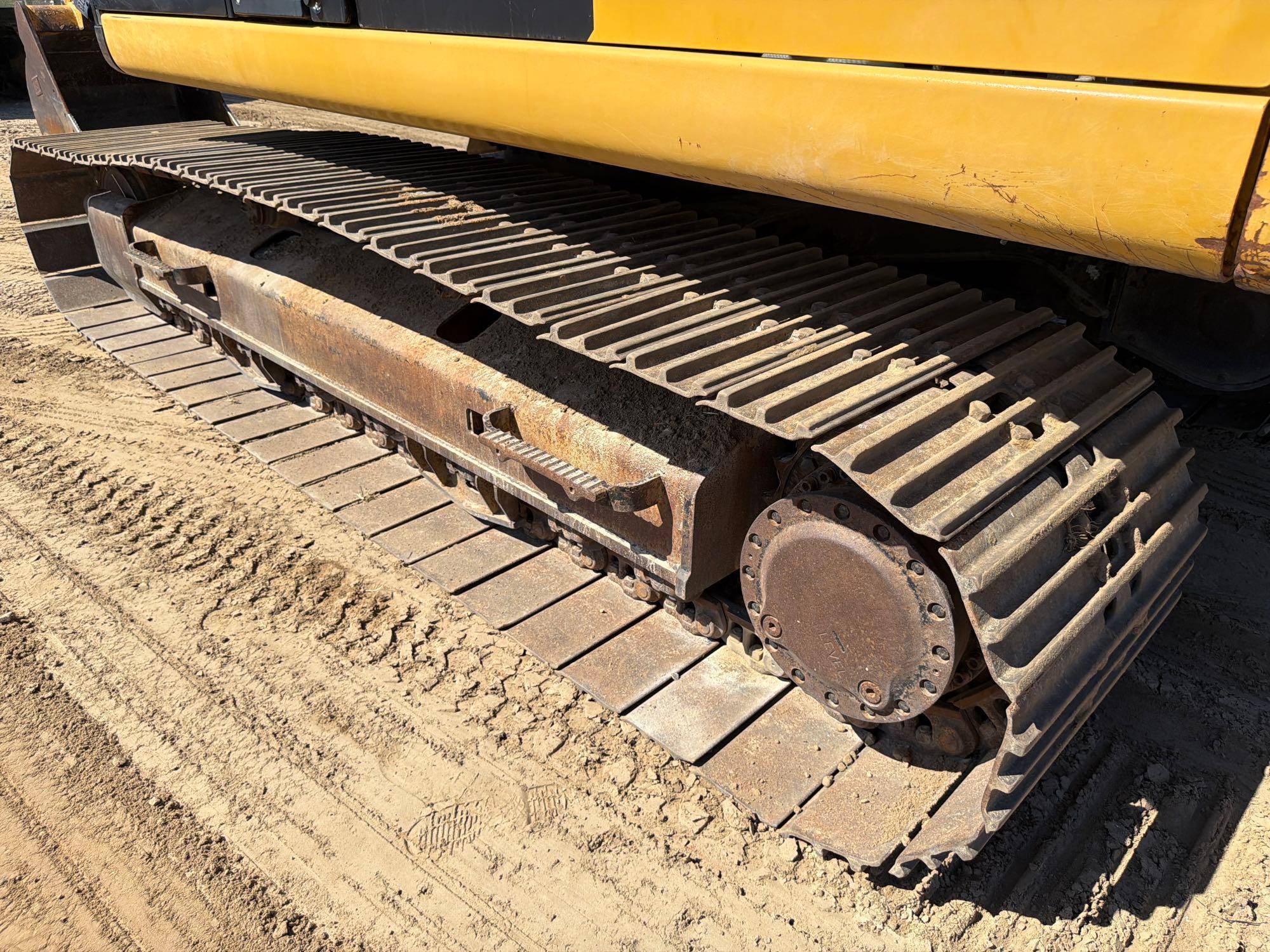 Caterpillar 320