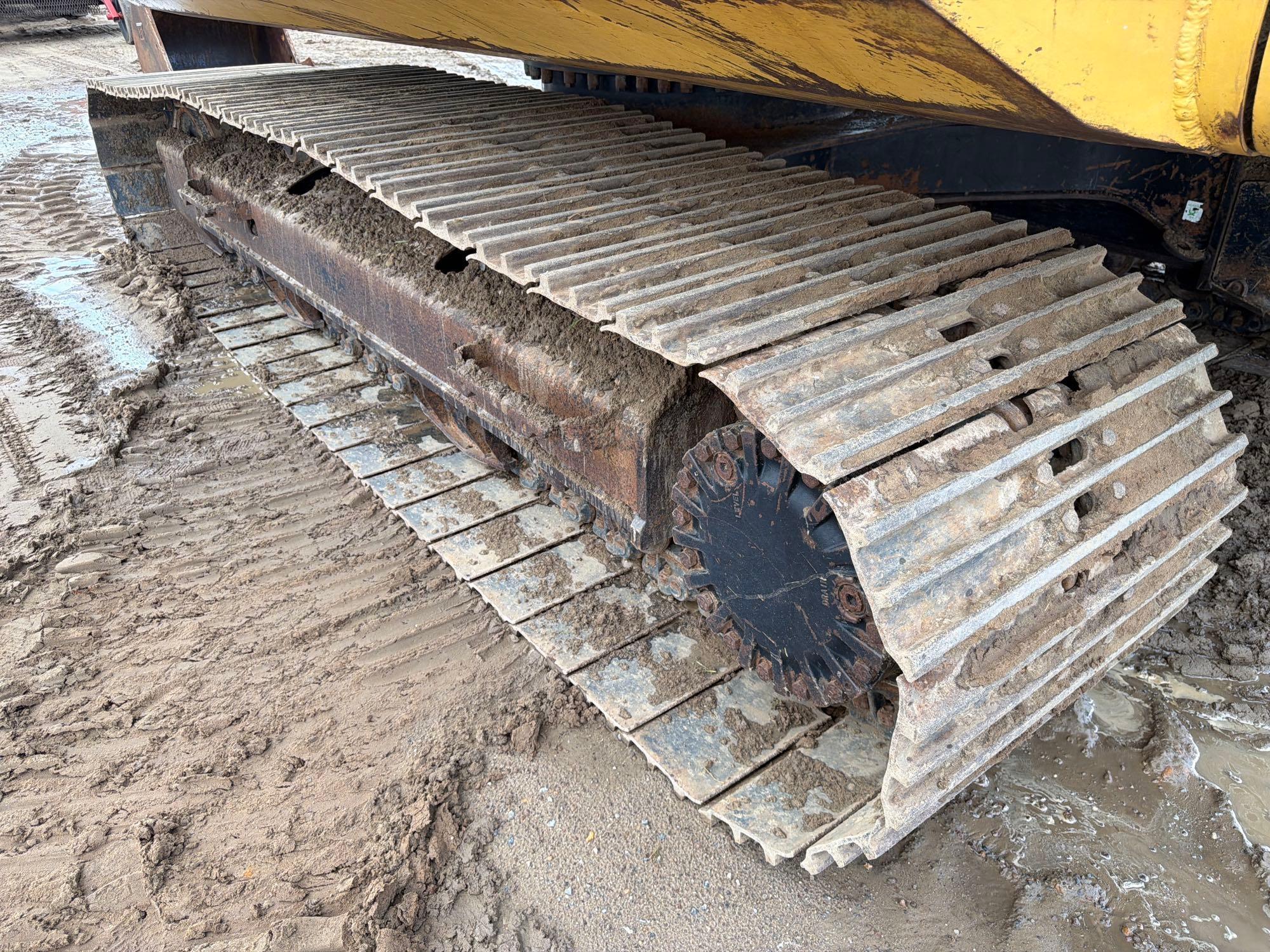 Caterpillar 320