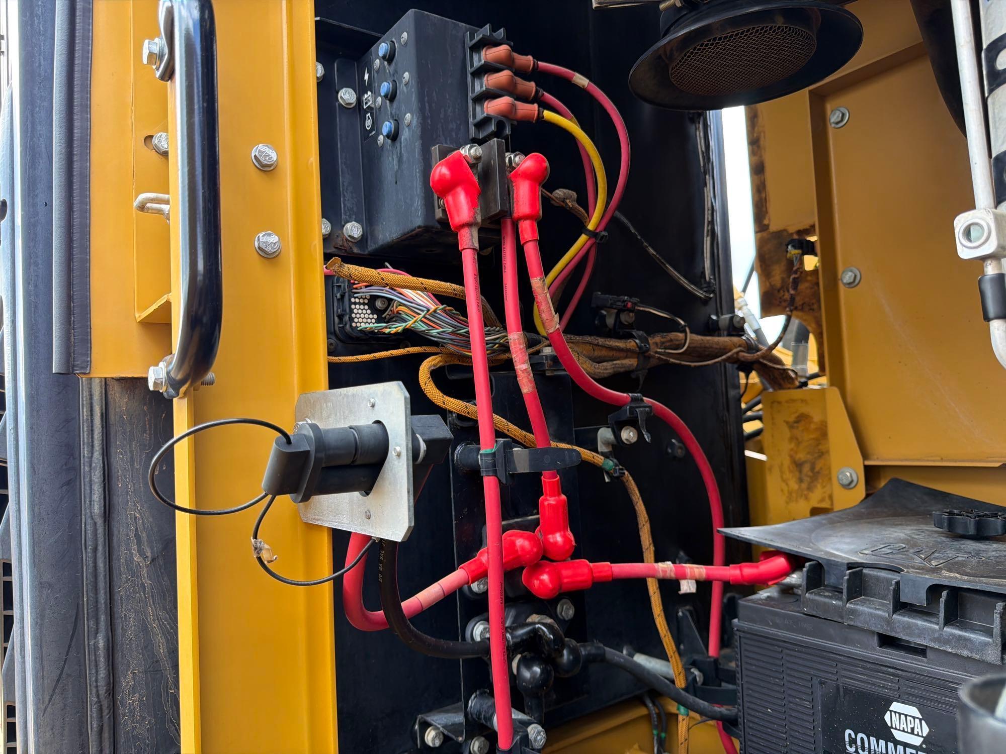 Caterpillar 320