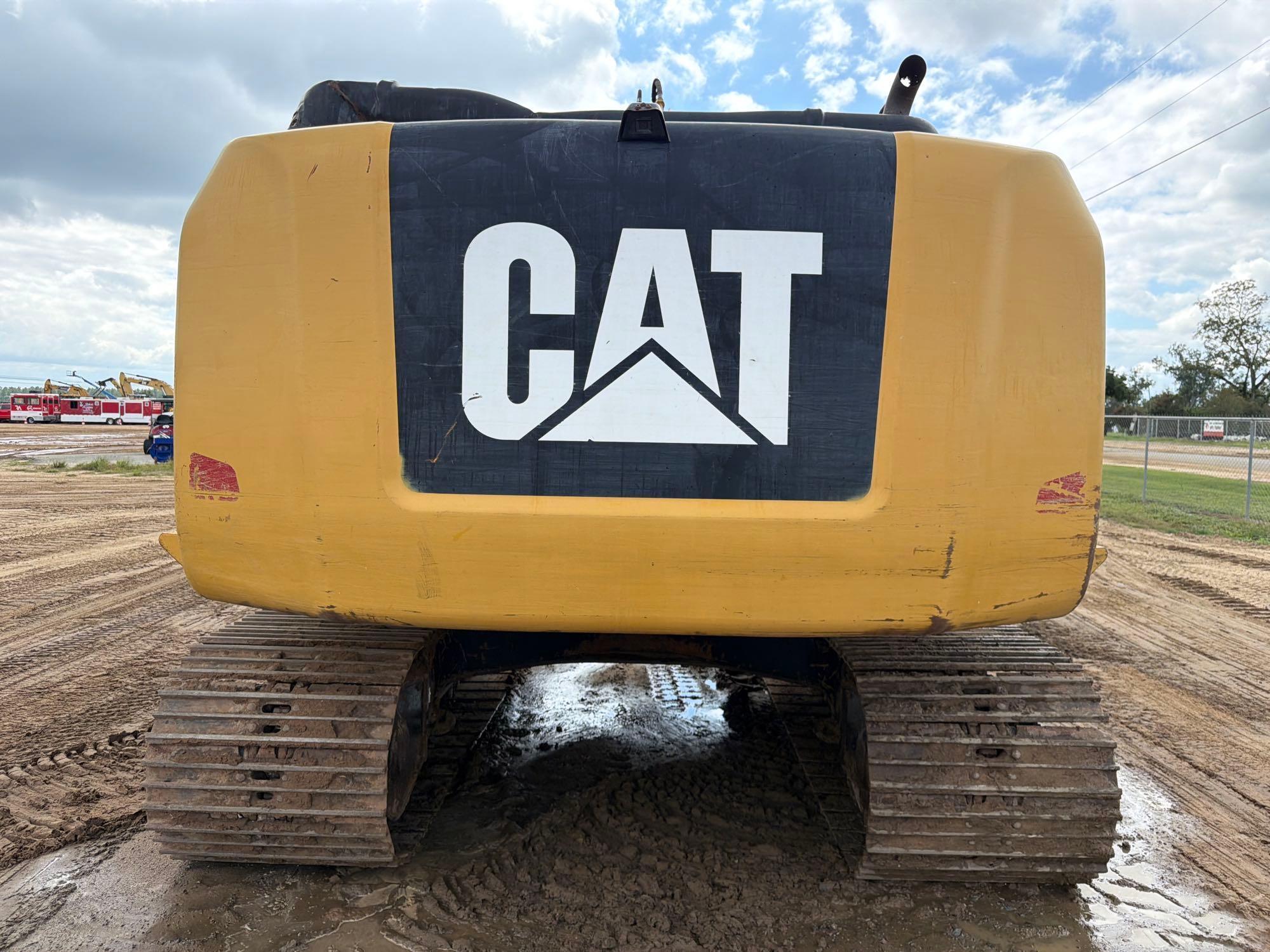 Caterpillar 320