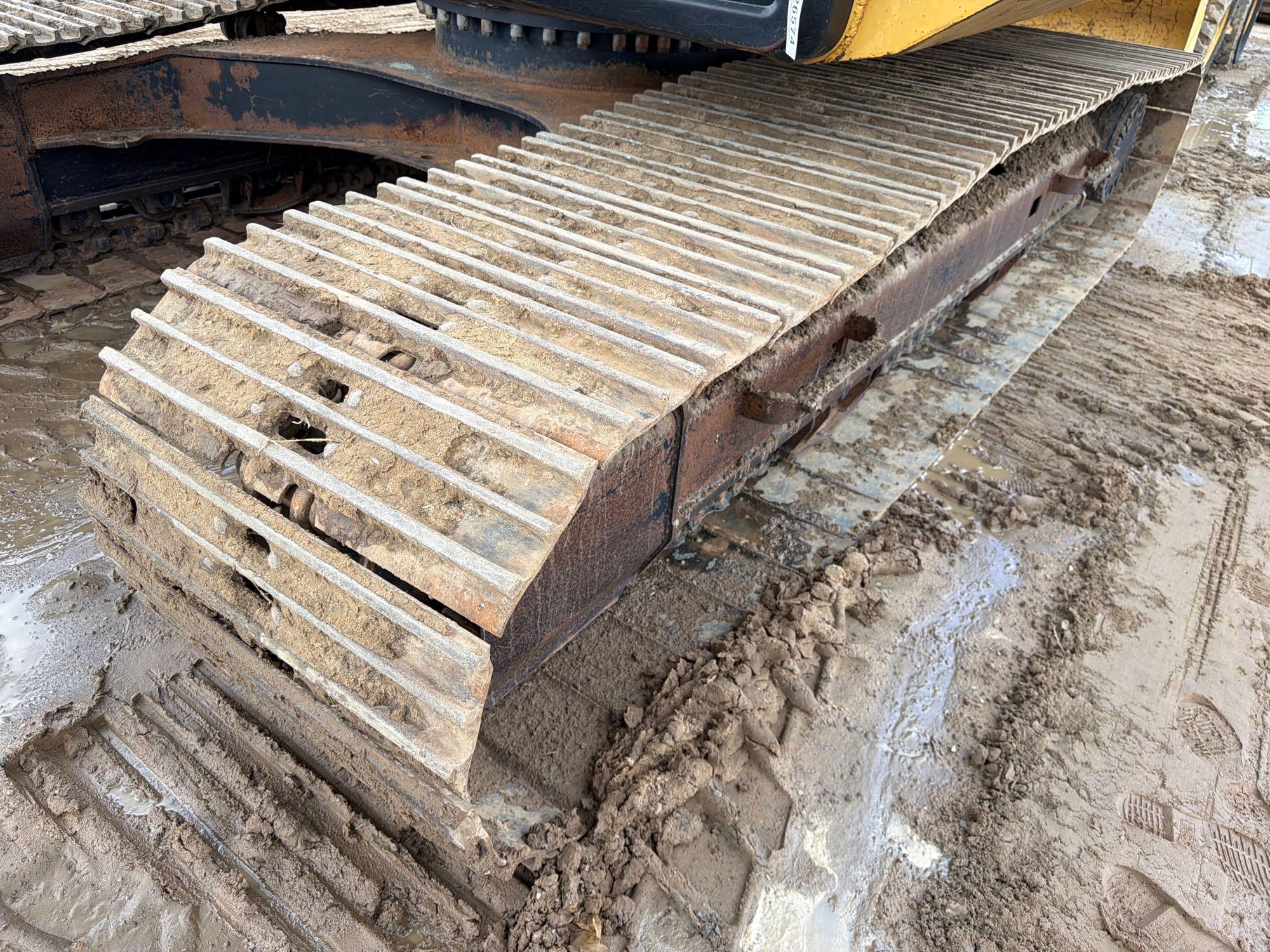 Caterpillar 320