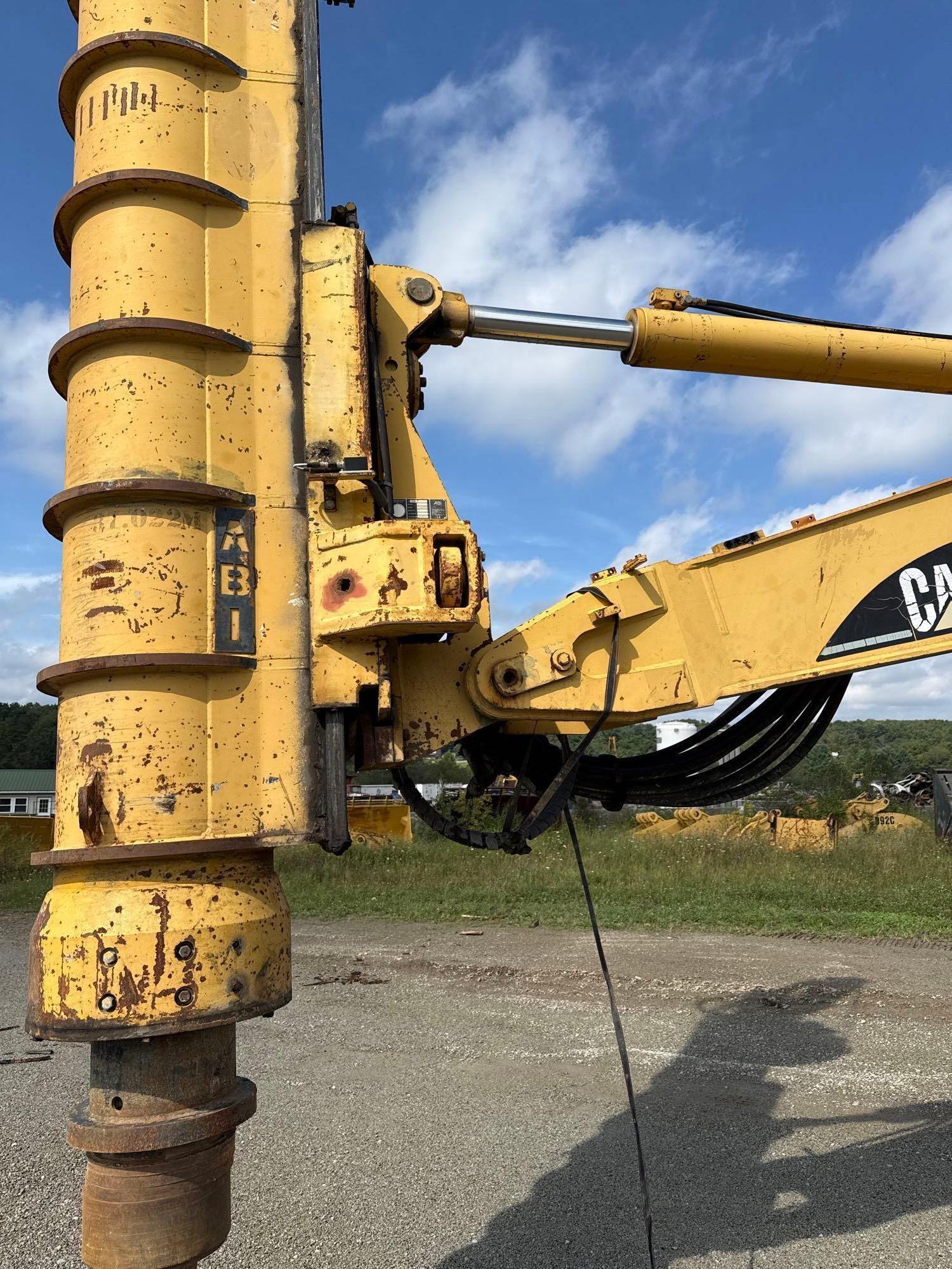 Caterpillar 325