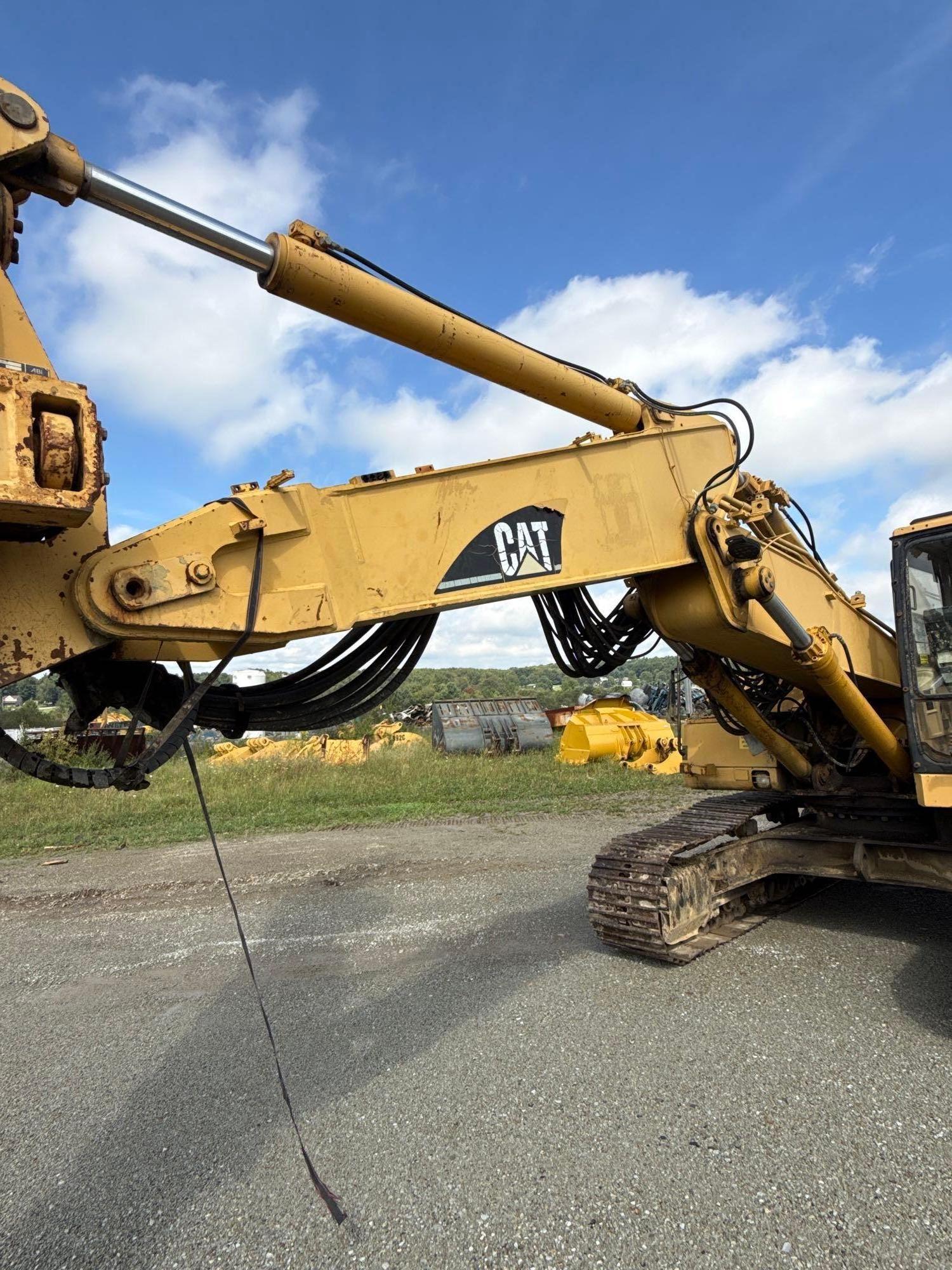 1992 Caterpillar 325