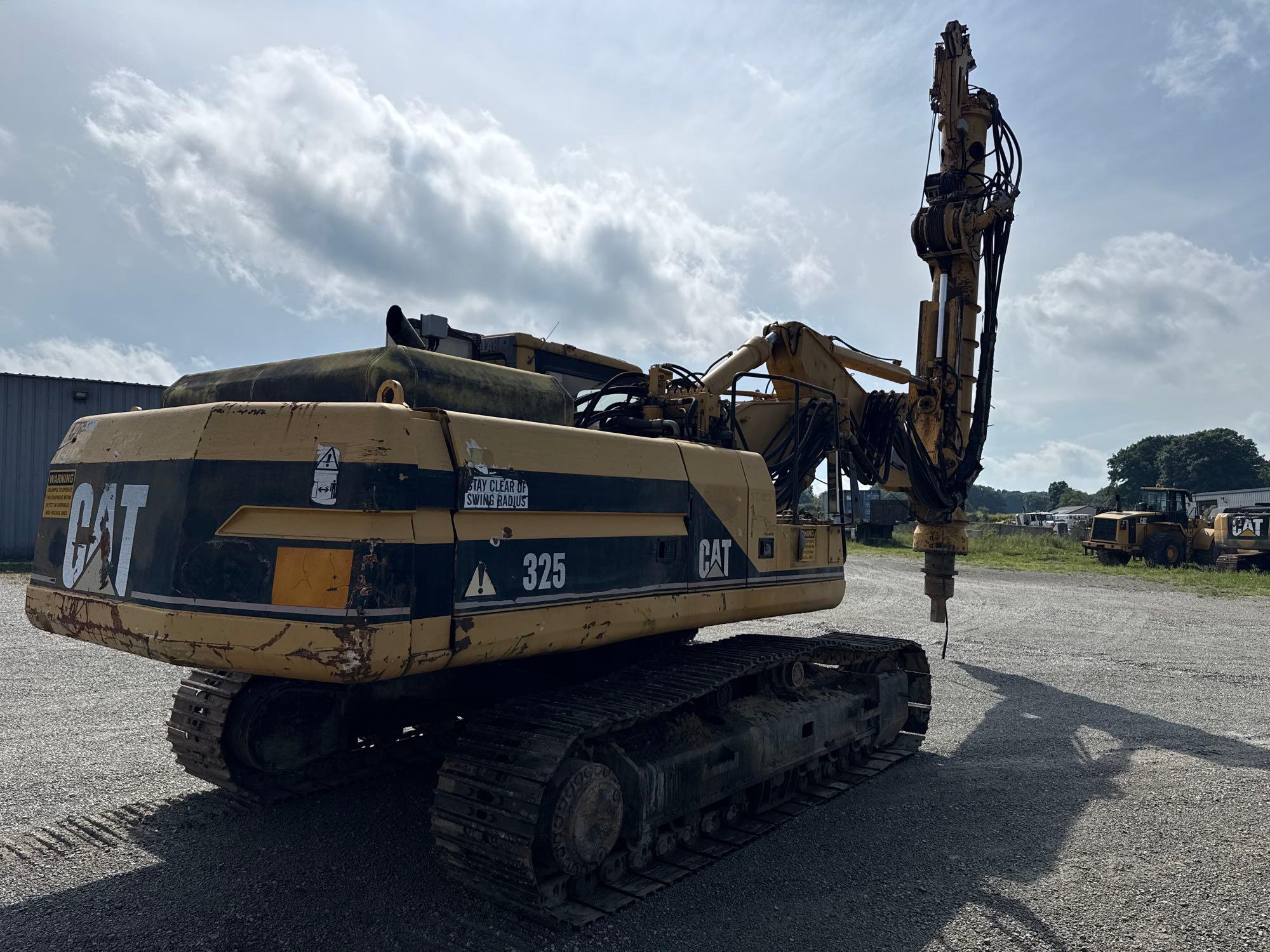 Caterpillar 325