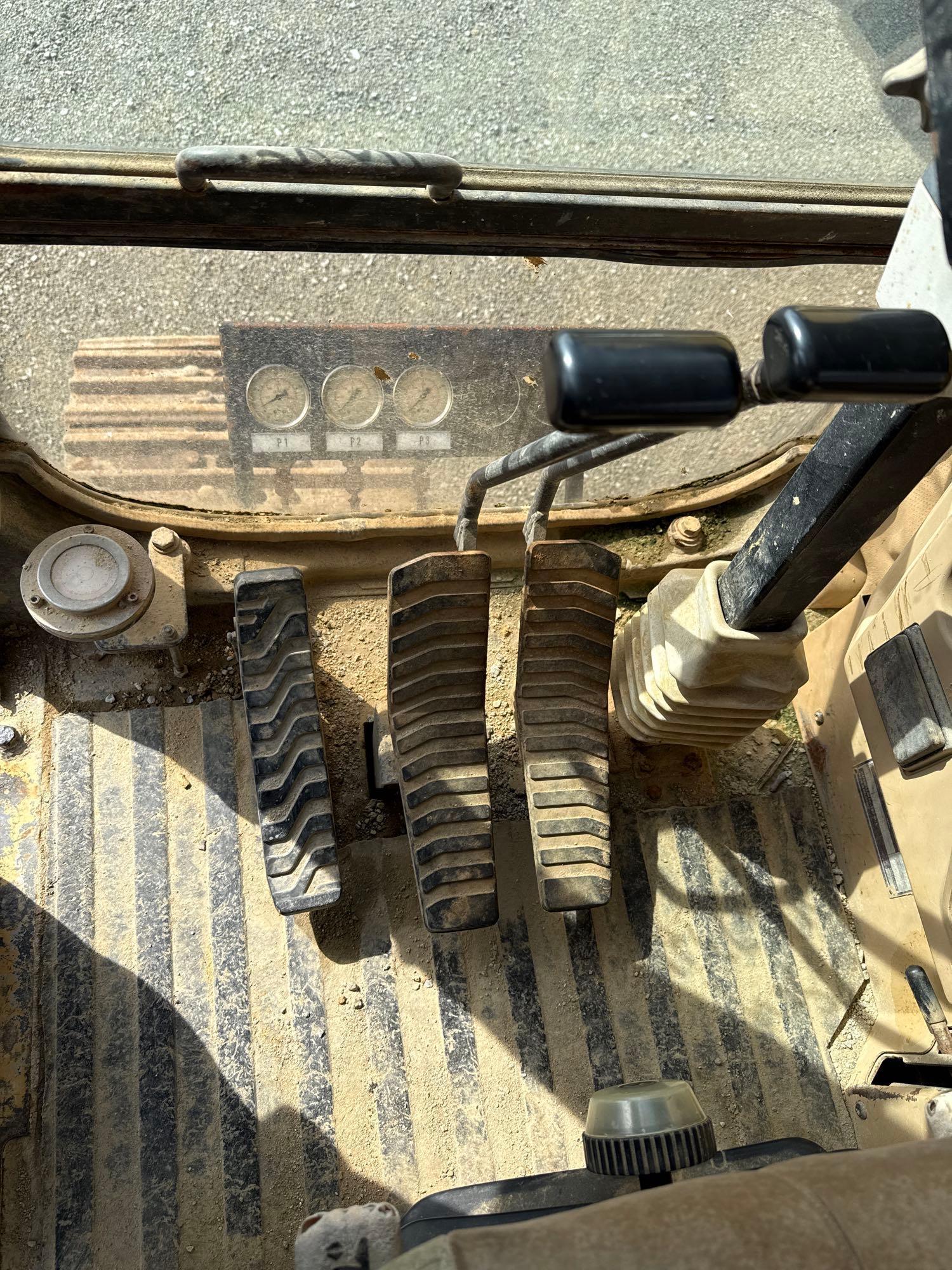 1992 Caterpillar 325