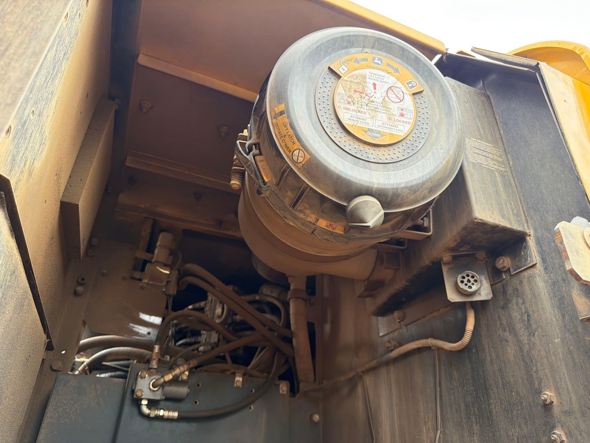 John Deere 240D