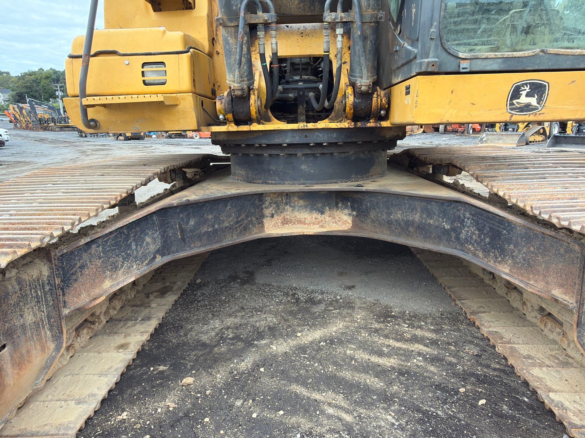 John Deere 240D
