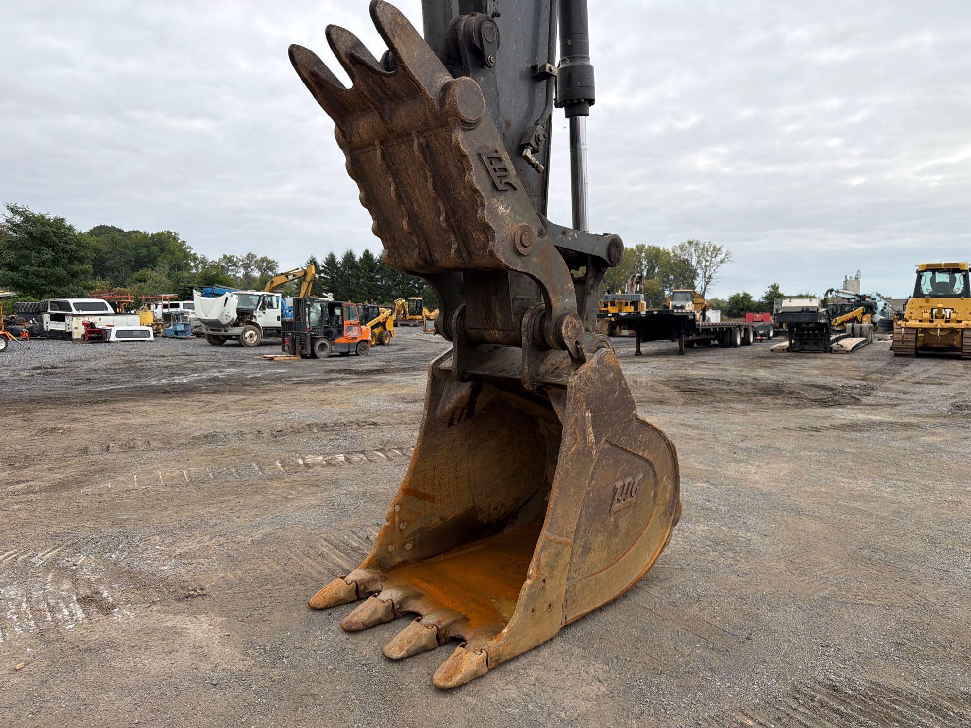 John Deere 240D