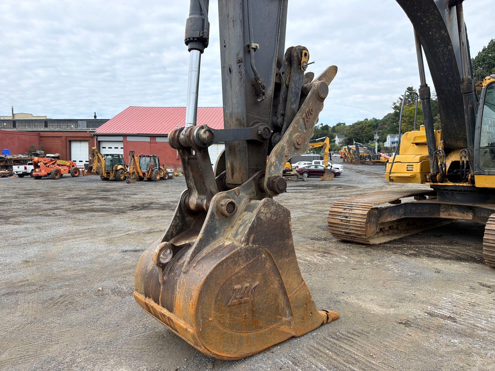 John Deere 240D