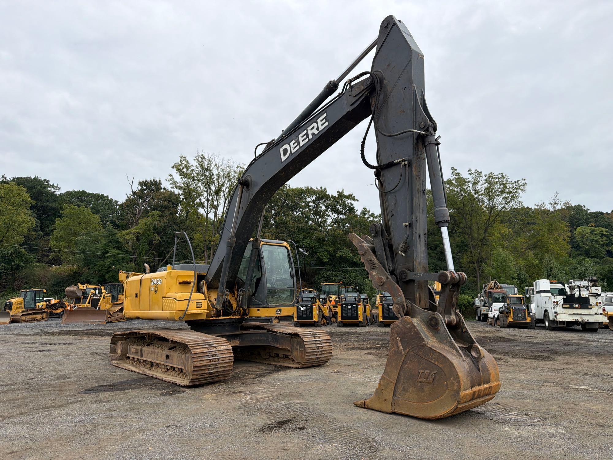 John Deere 240D
