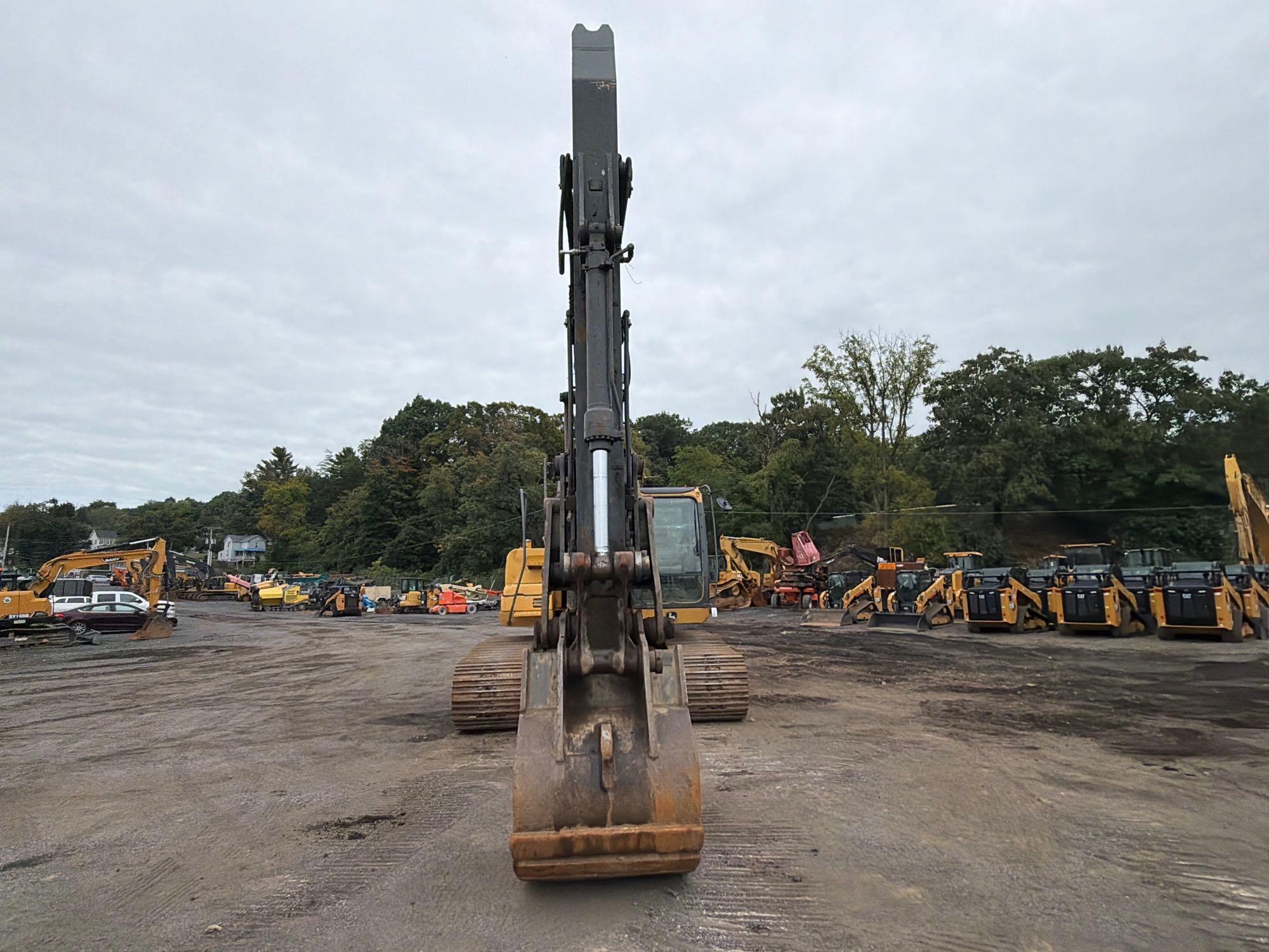 John Deere 240D