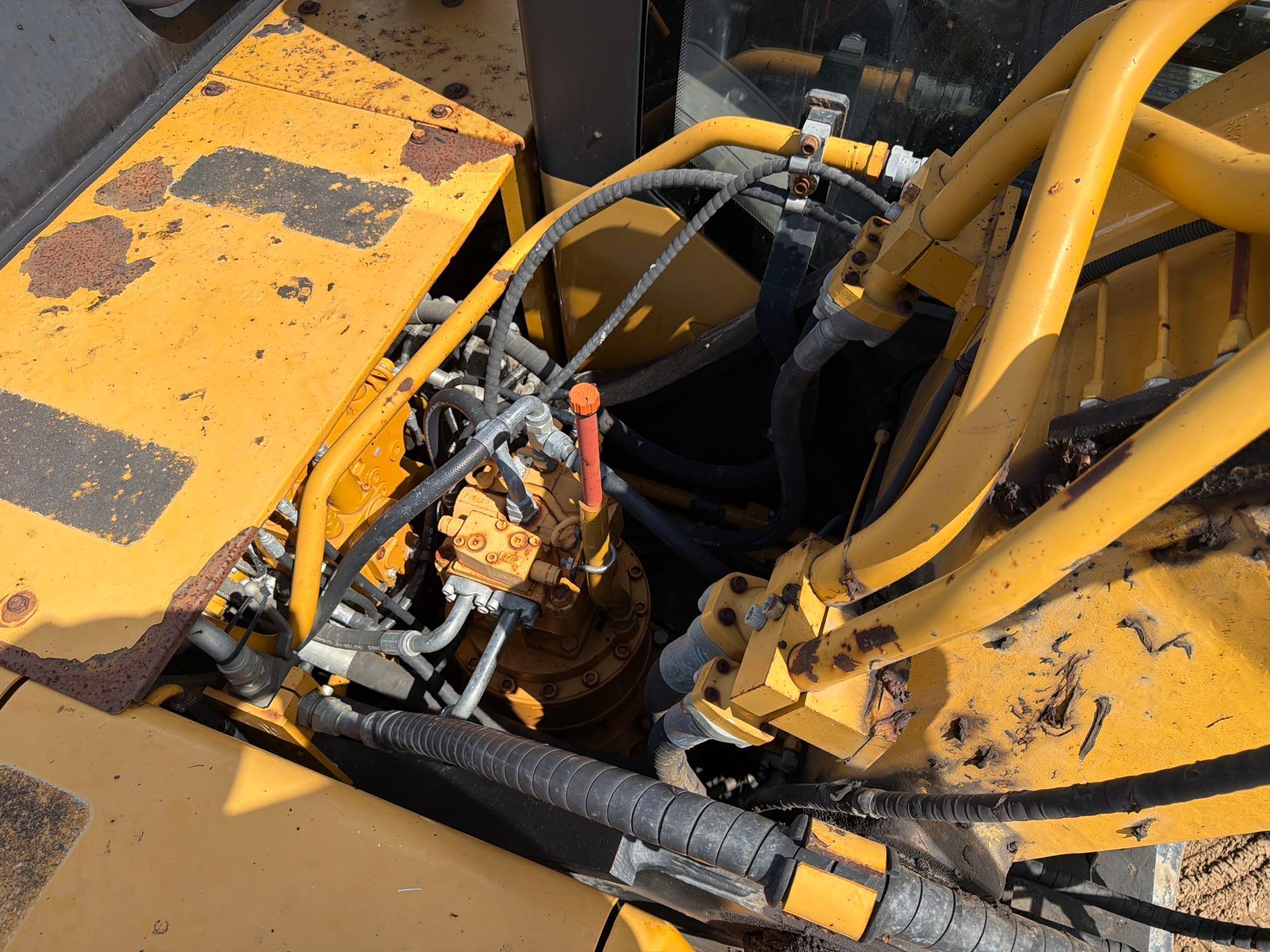 Sany SY215C LC