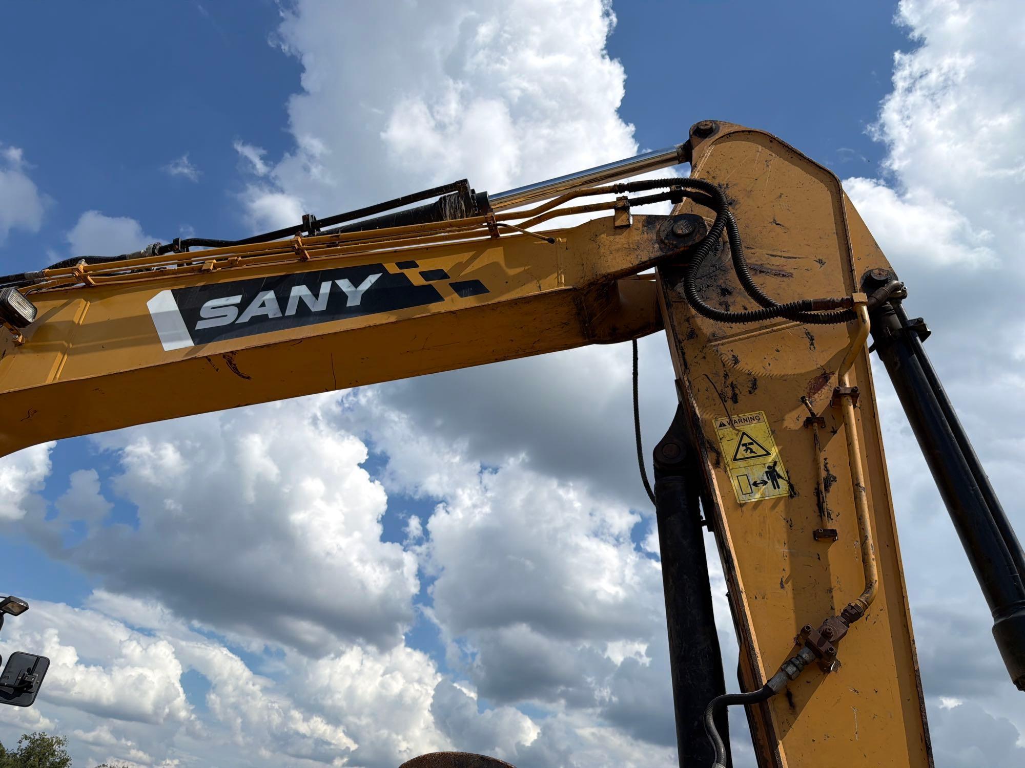 Sany SY215C LC