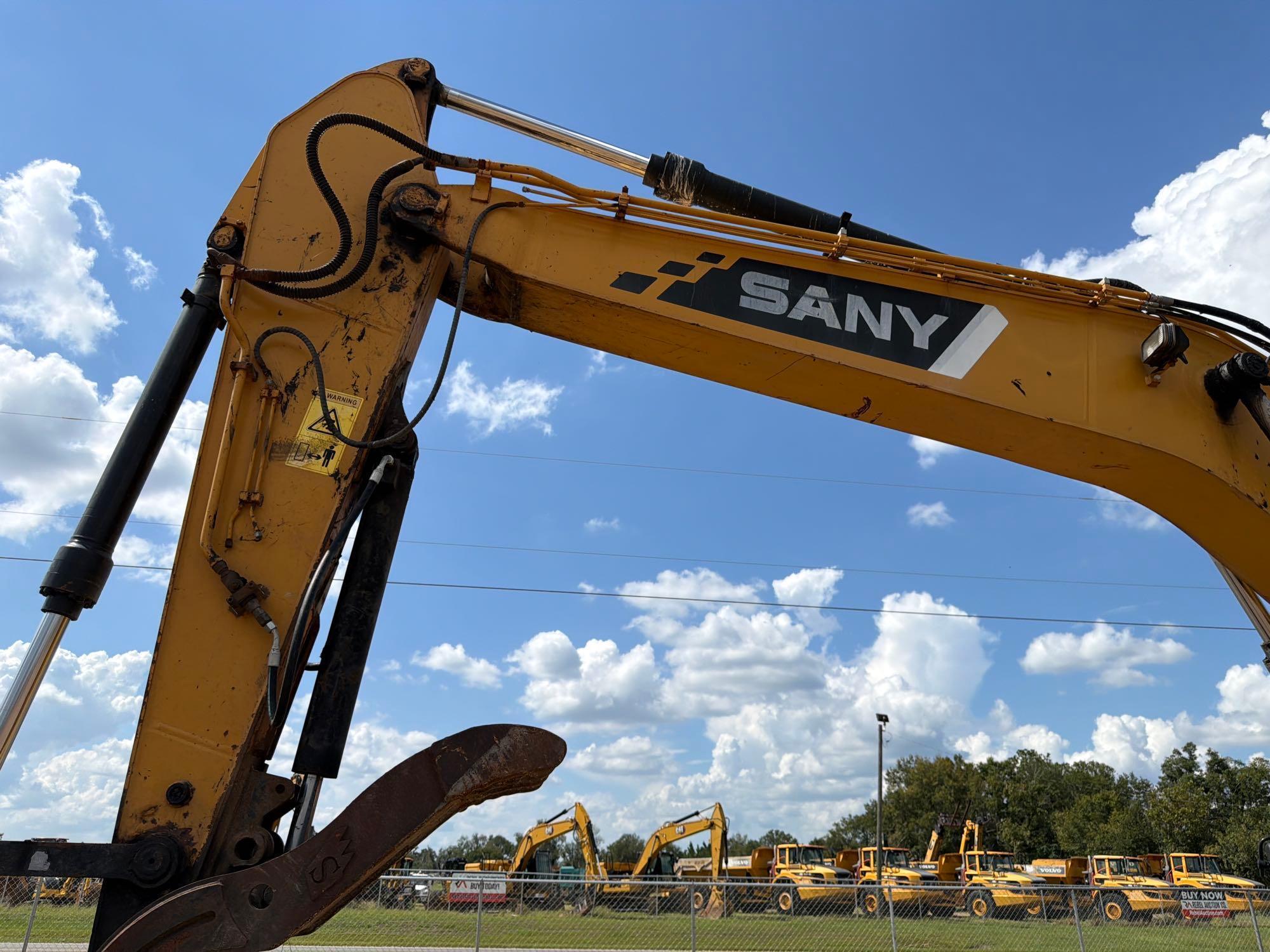 Sany SY215C LC