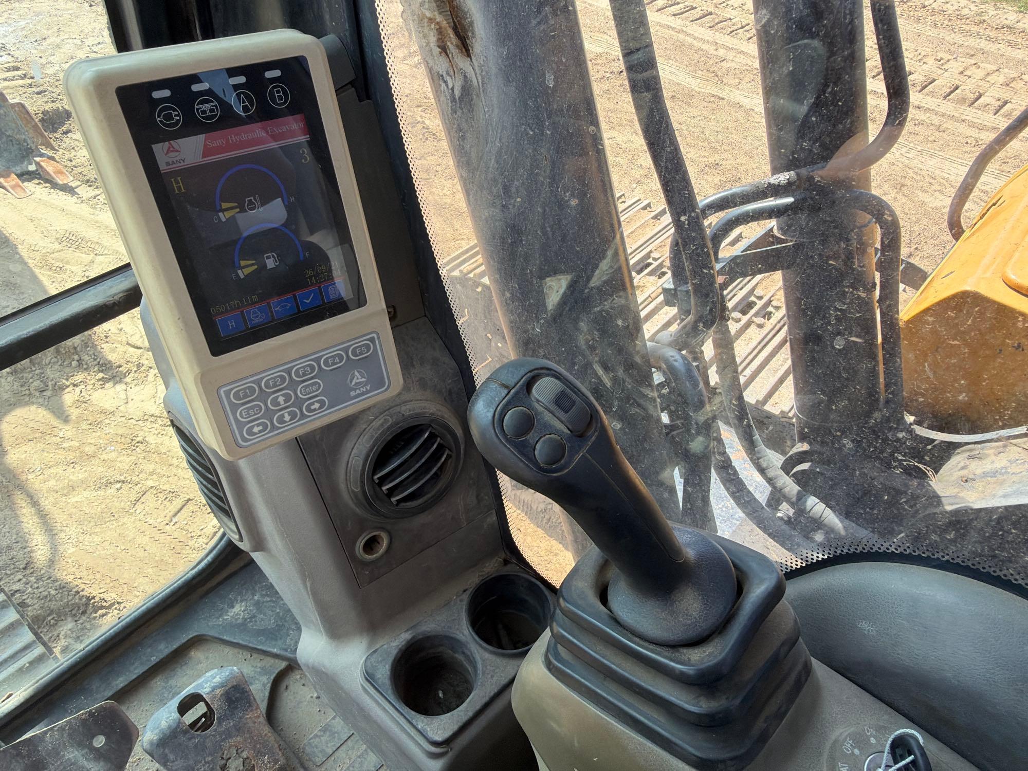 Sany SY215C LC