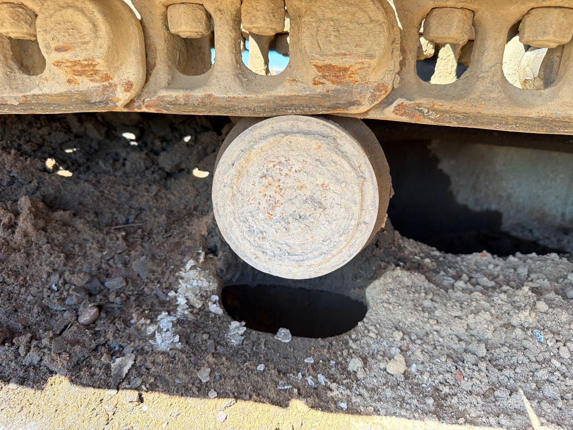 Komatsu PC220LC-6