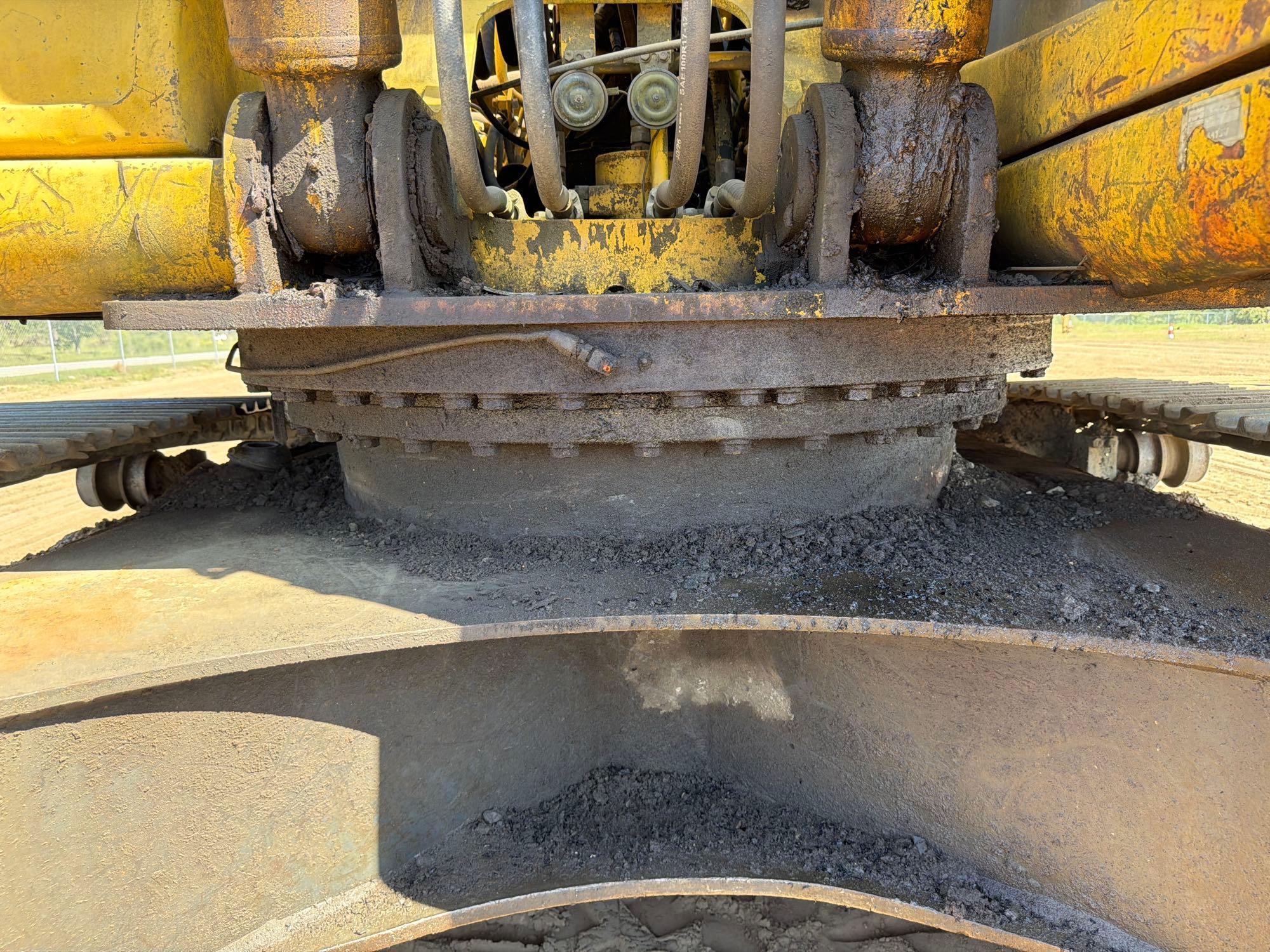 Komatsu PC220LC-6