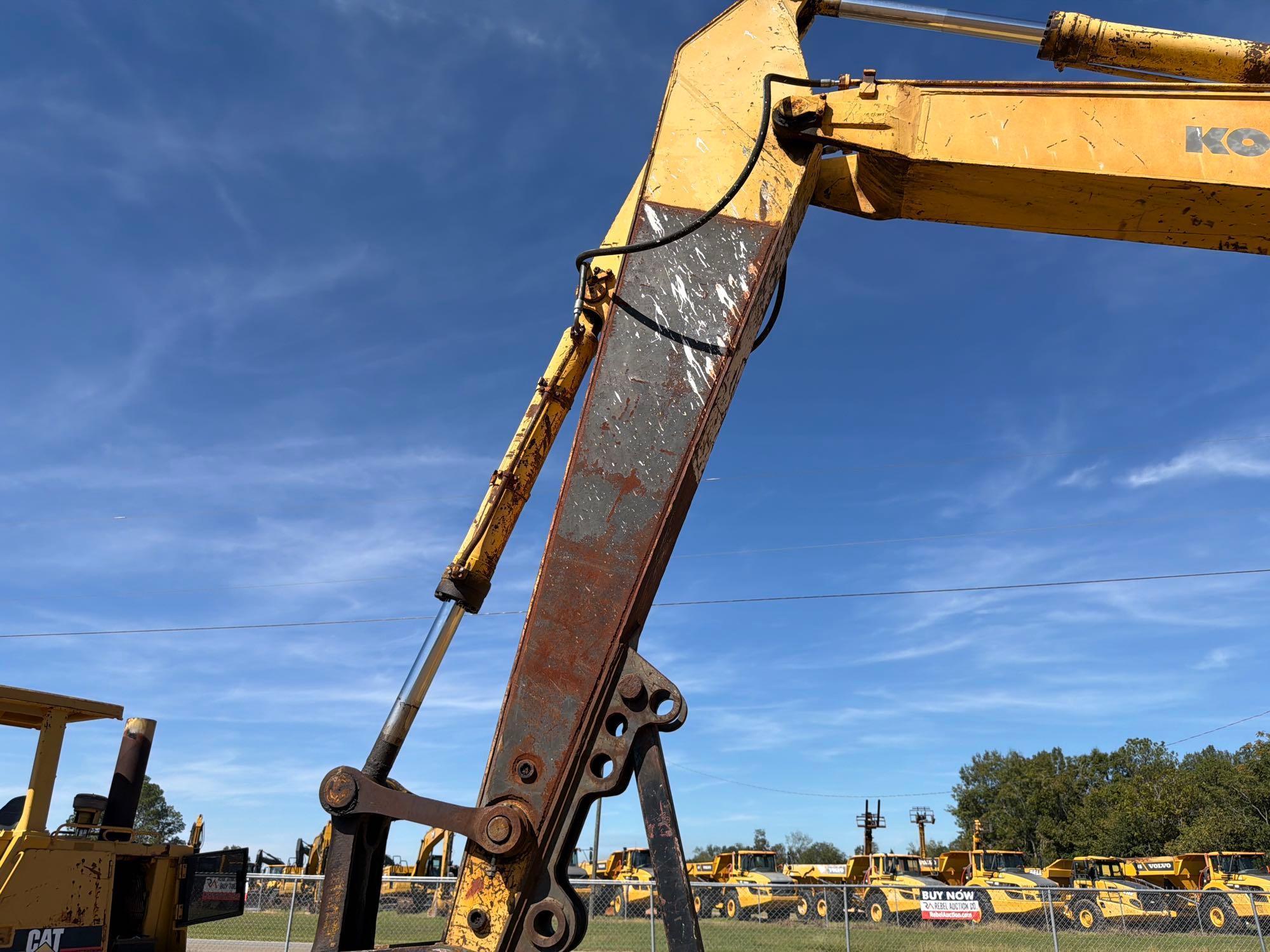 Komatsu PC220LC-6