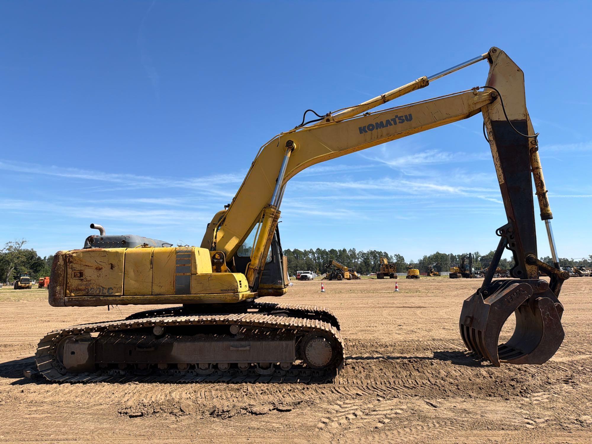 Komatsu PC220LC-6