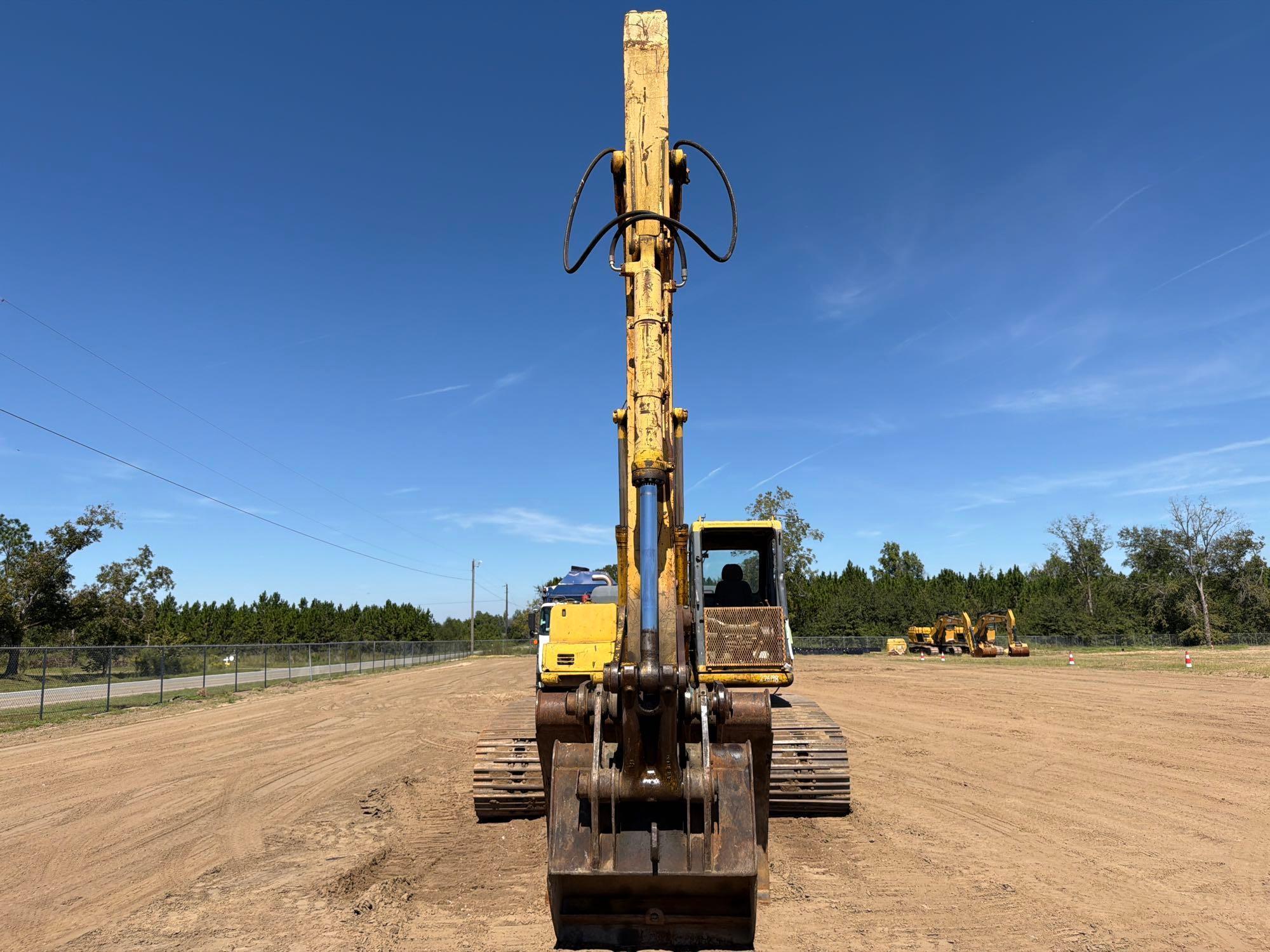 Komatsu PC220LC-6