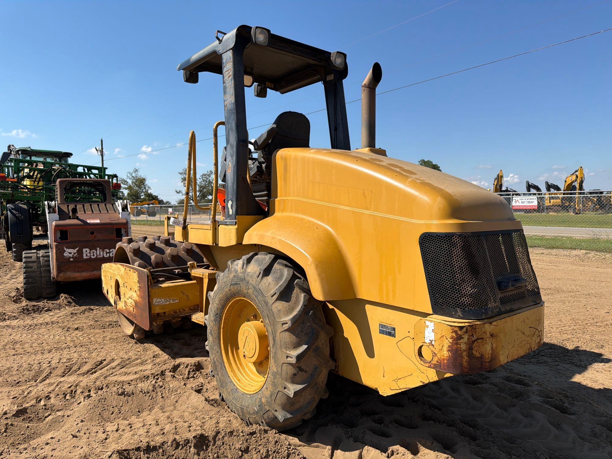 2006 Caterpillar CP-433E