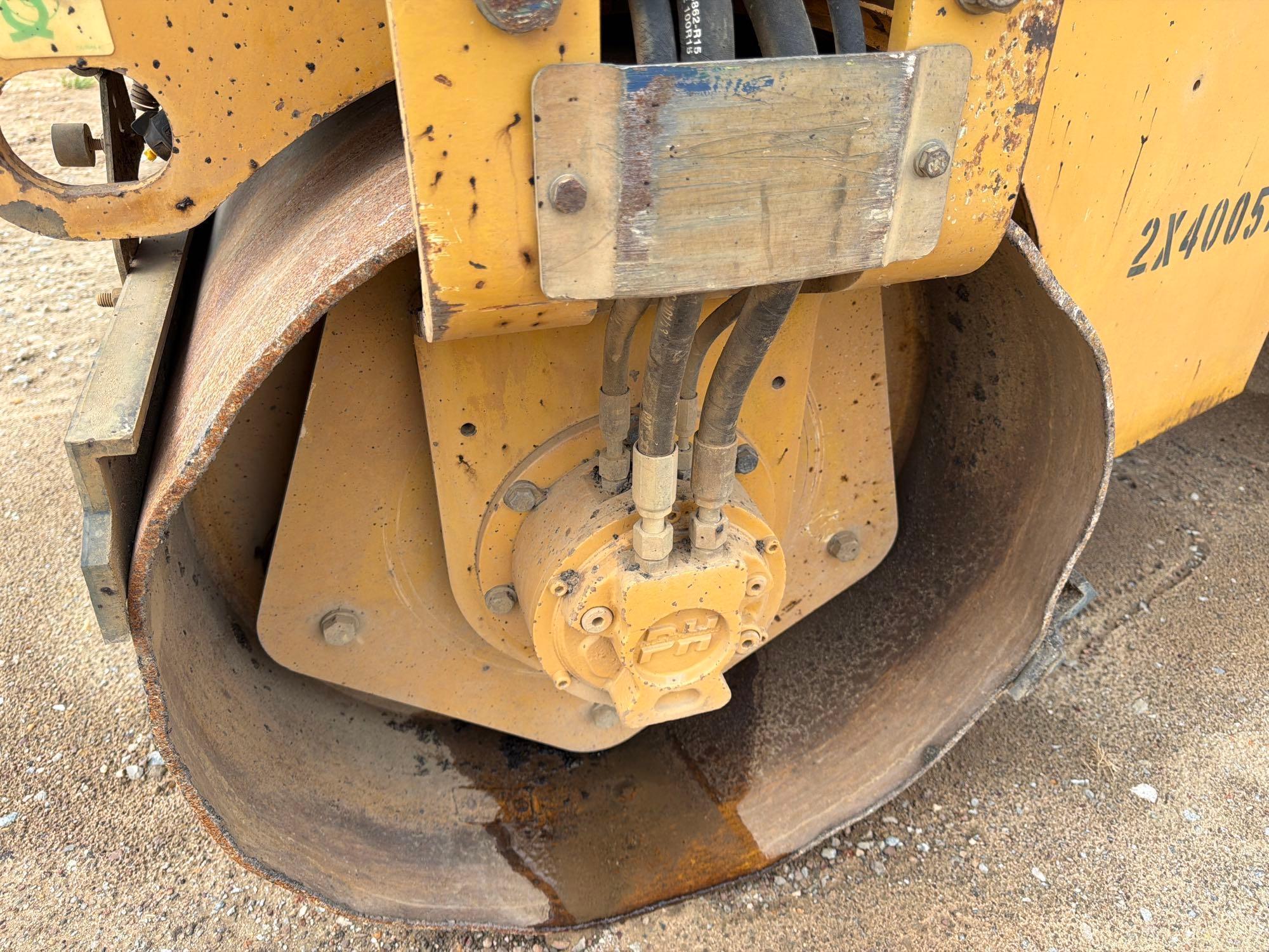2016 Caterpillar CB24B