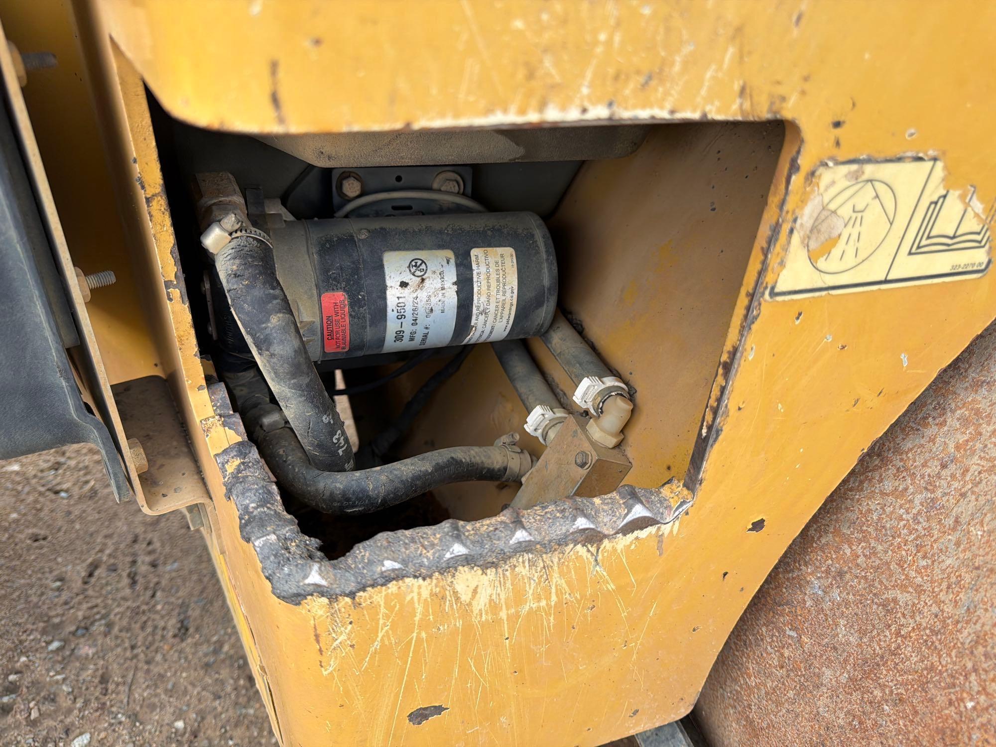 2016 Caterpillar CB24B