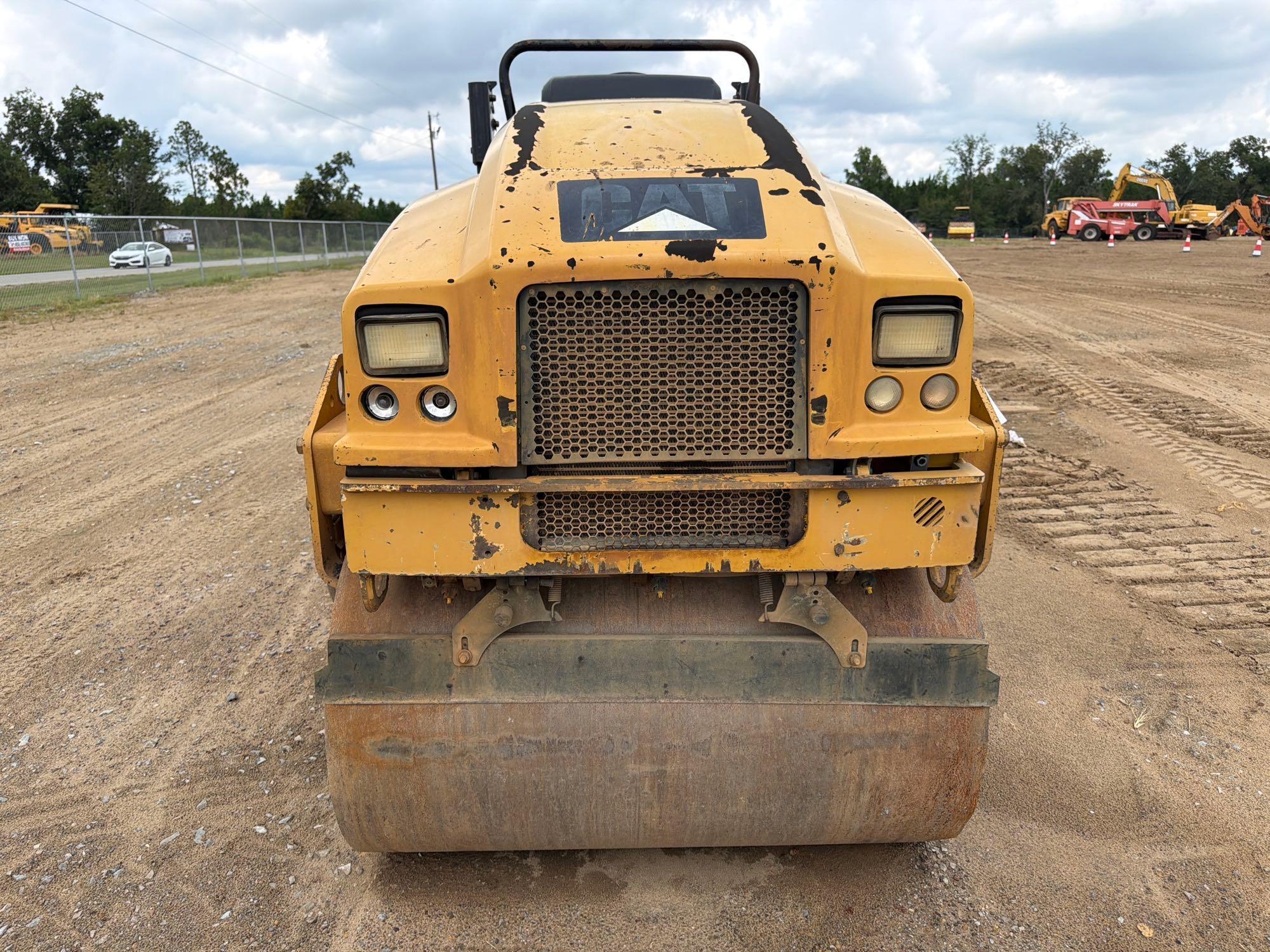 Caterpillar CB24B