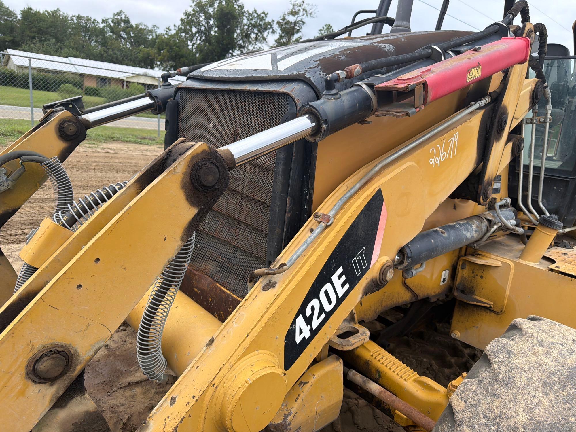 Caterpillar 420E