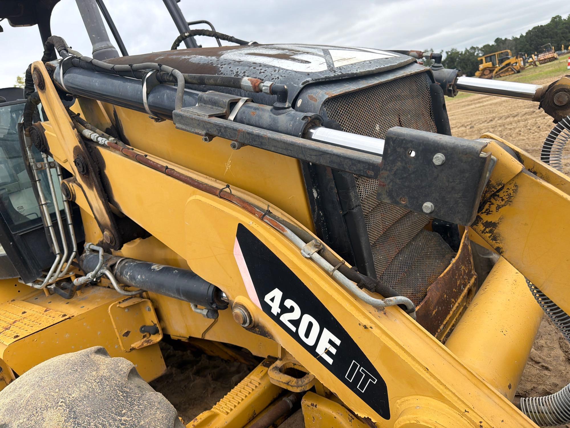 Caterpillar 420E