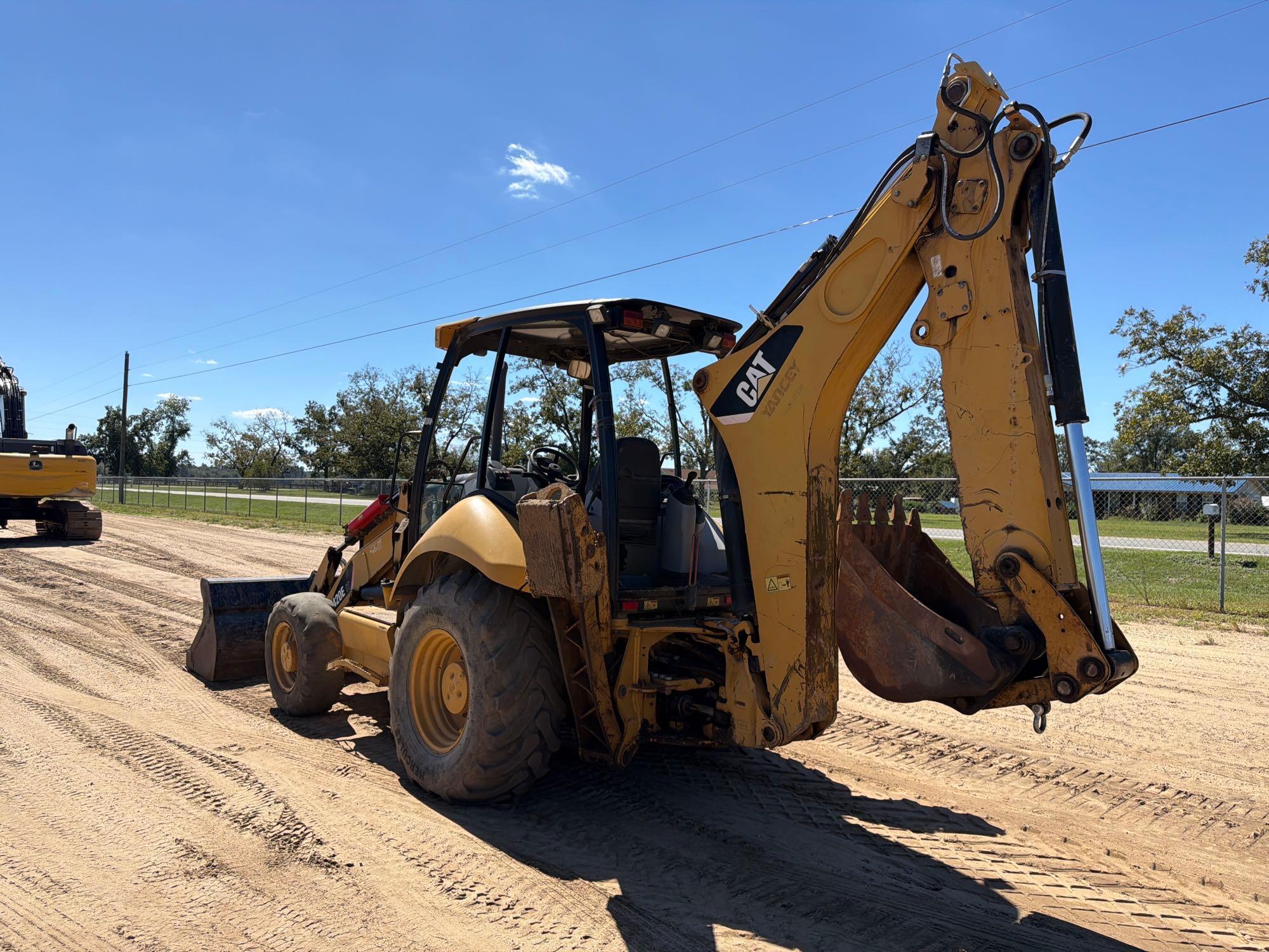 Caterpillar 420E