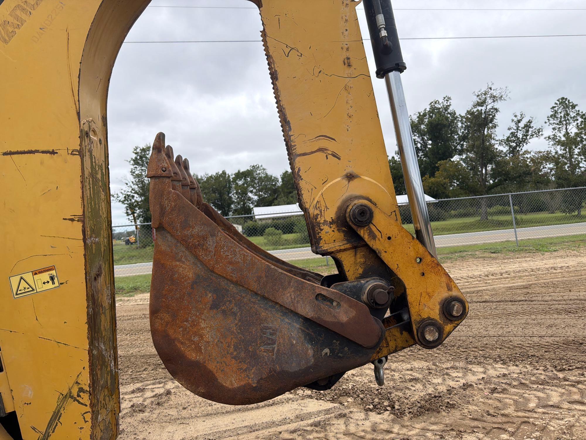 Caterpillar 420E