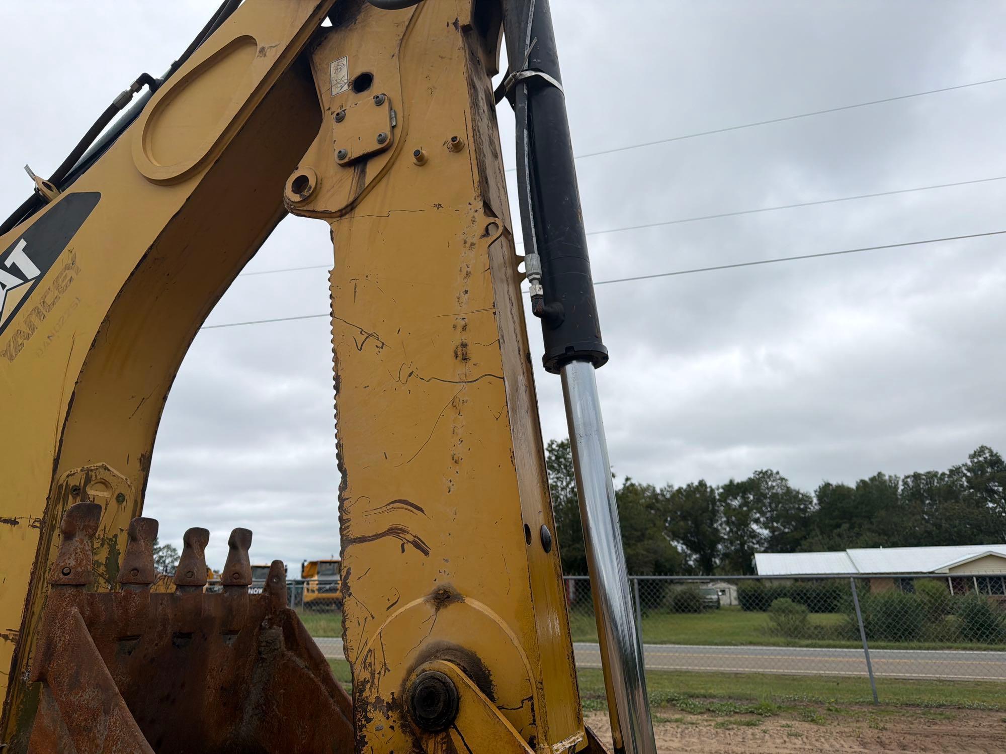 Caterpillar 420E