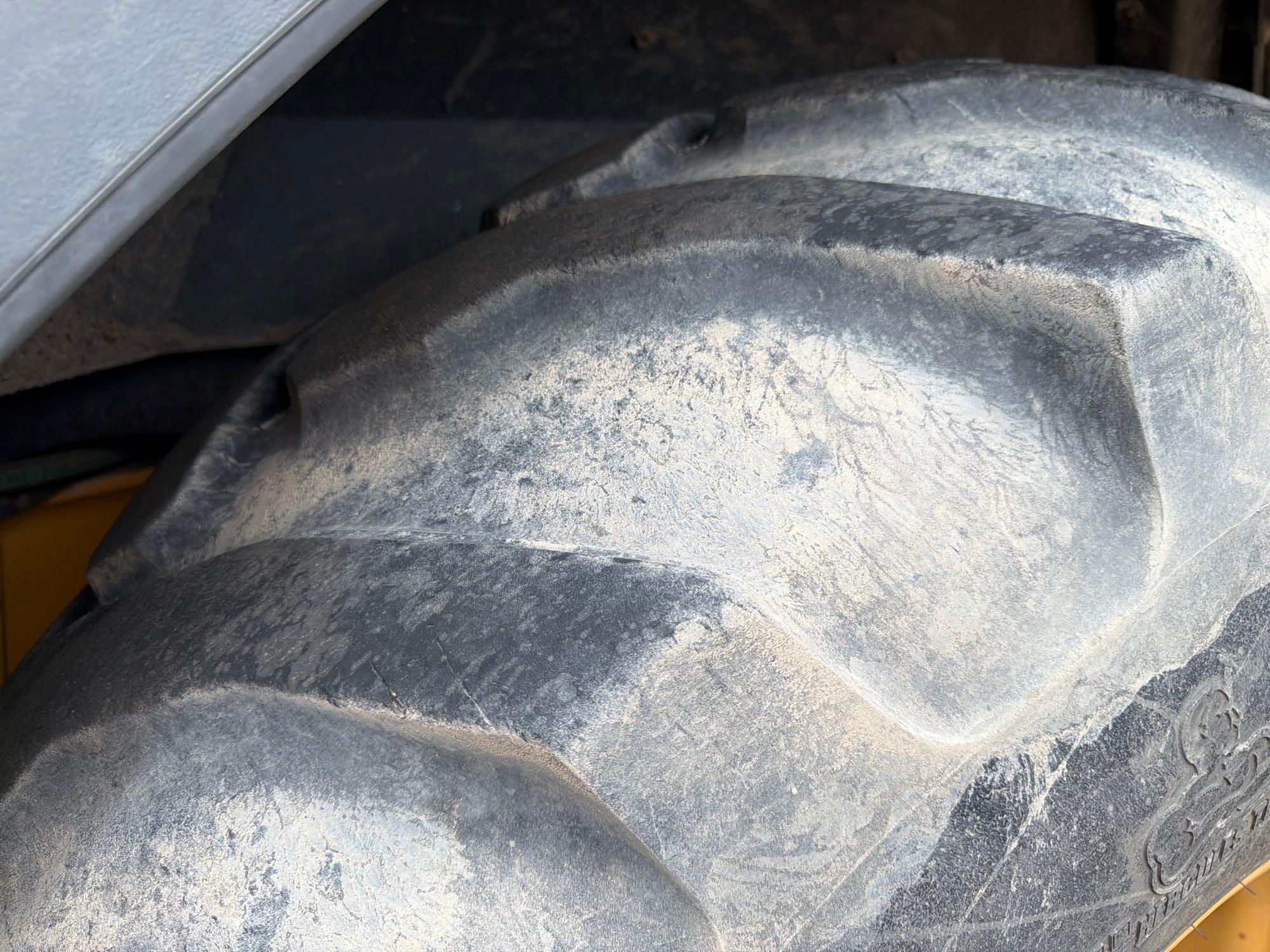 John Deere 410