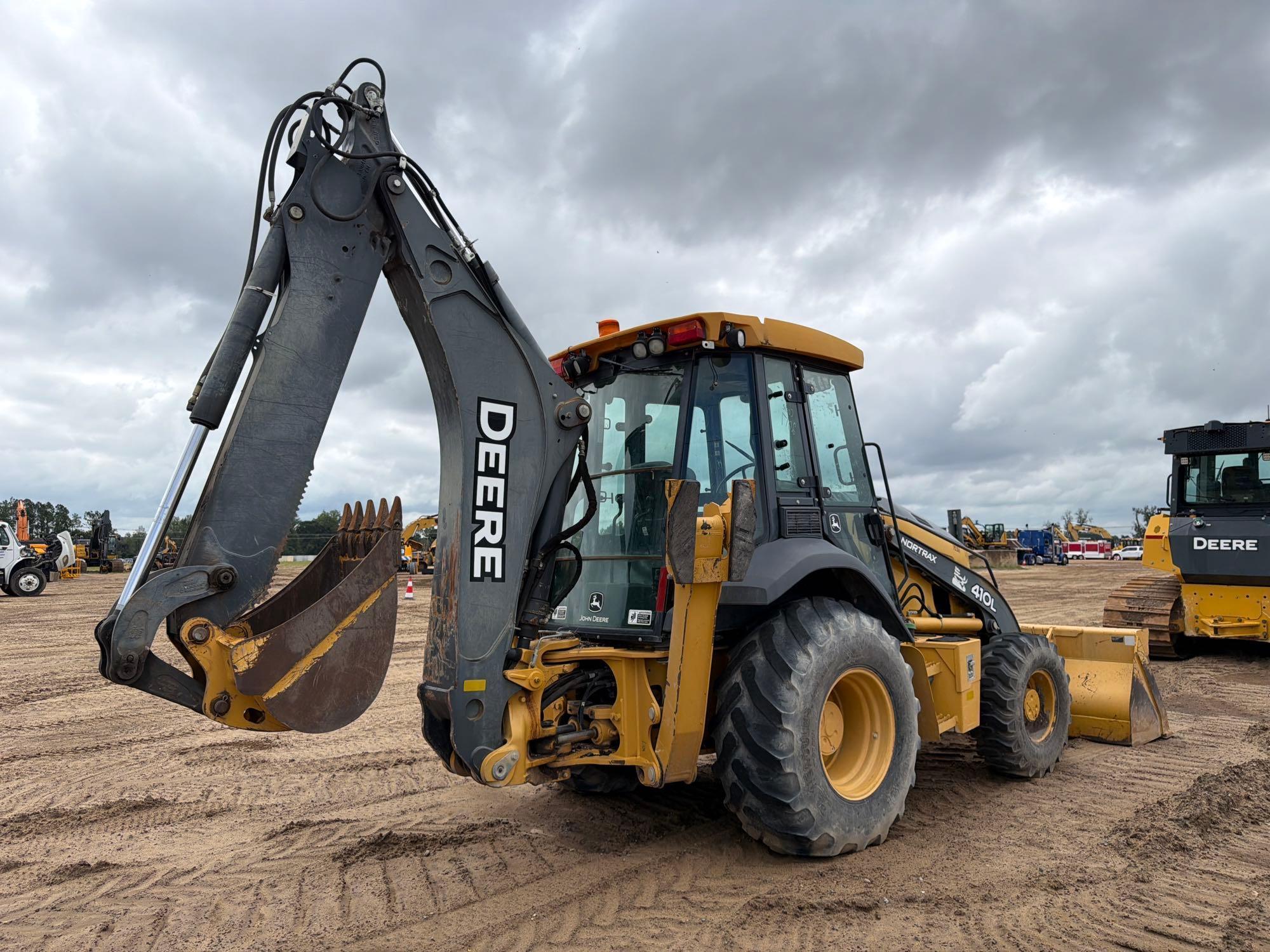 John Deere 410
