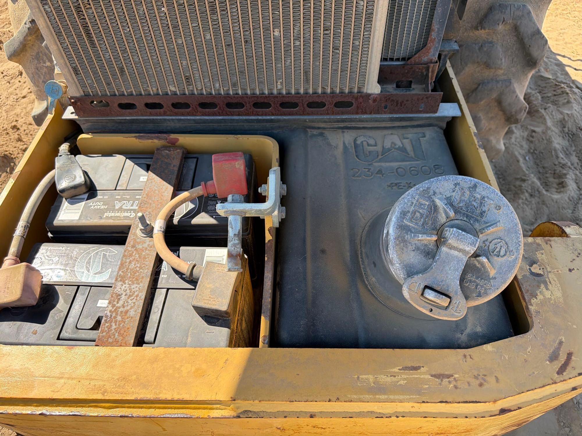 Caterpillar CP-433E