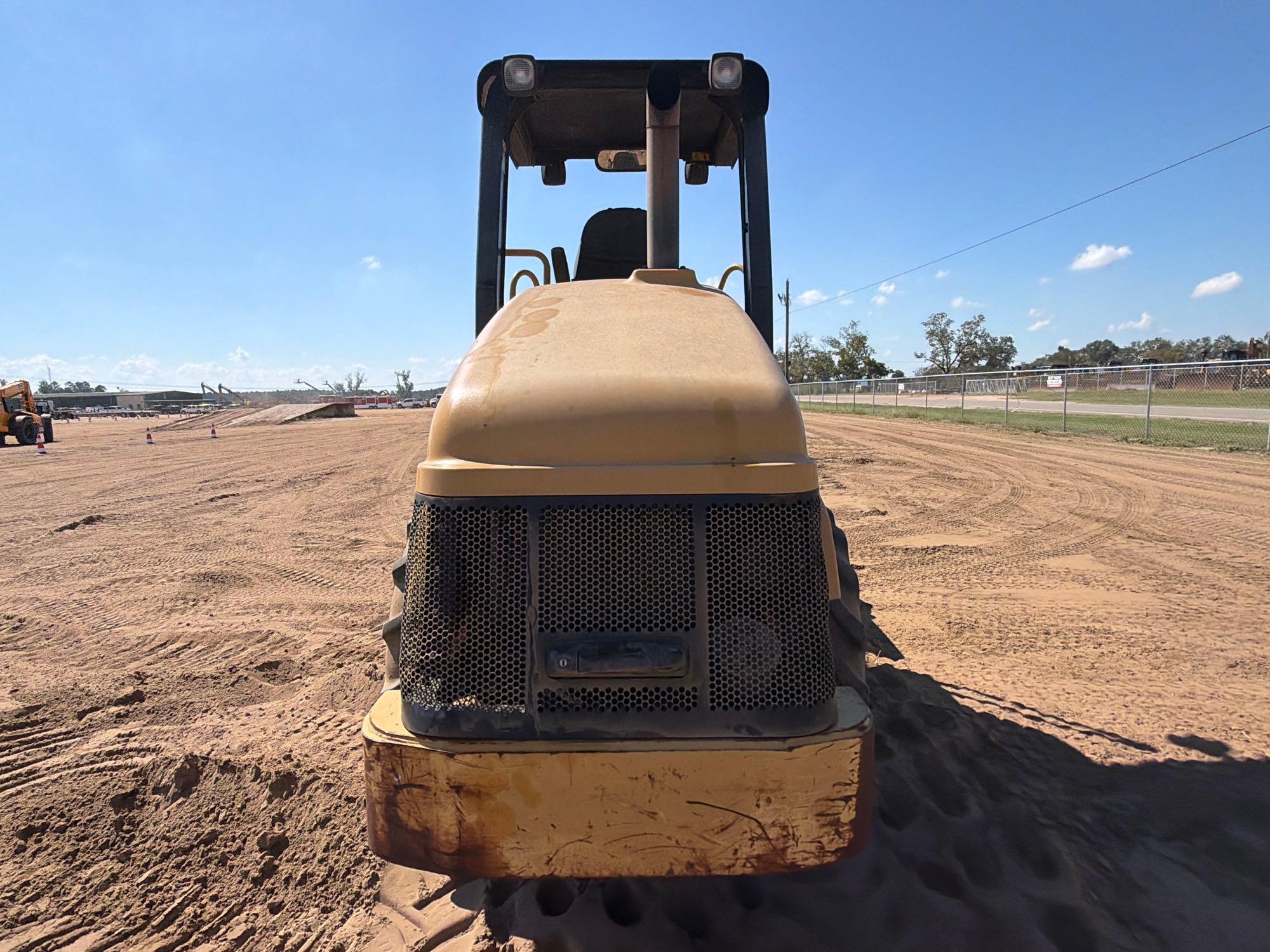 Caterpillar CP-433E