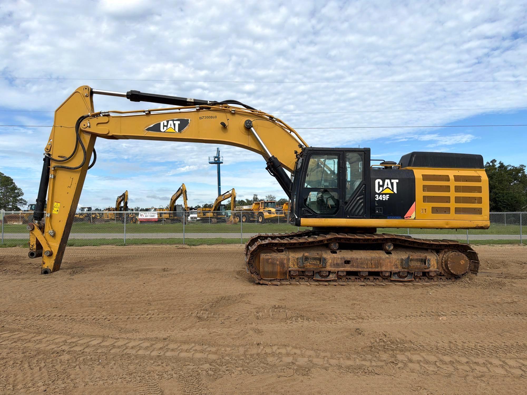 Photo of Caterpillar 349FL