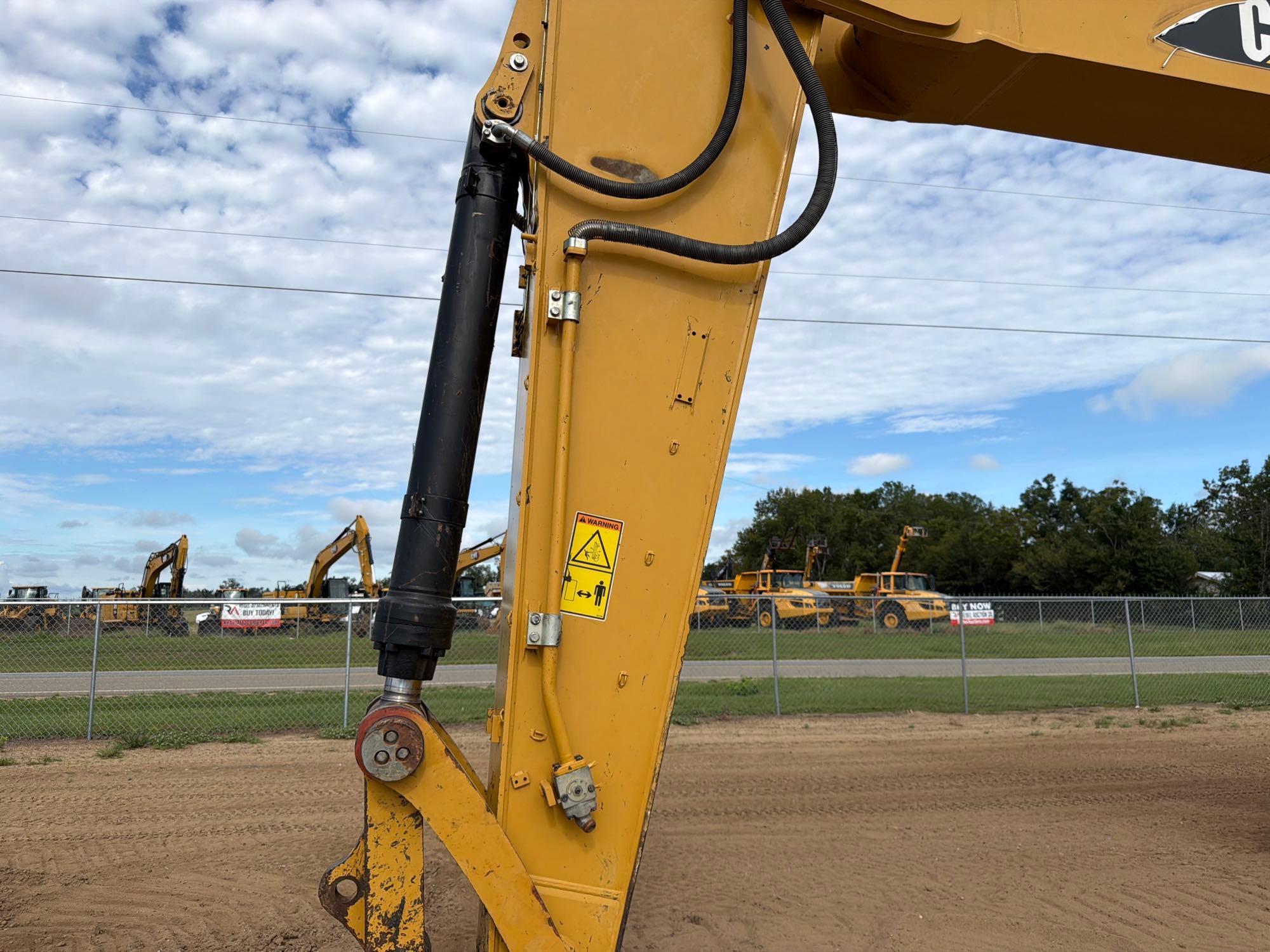 Caterpillar 349FL