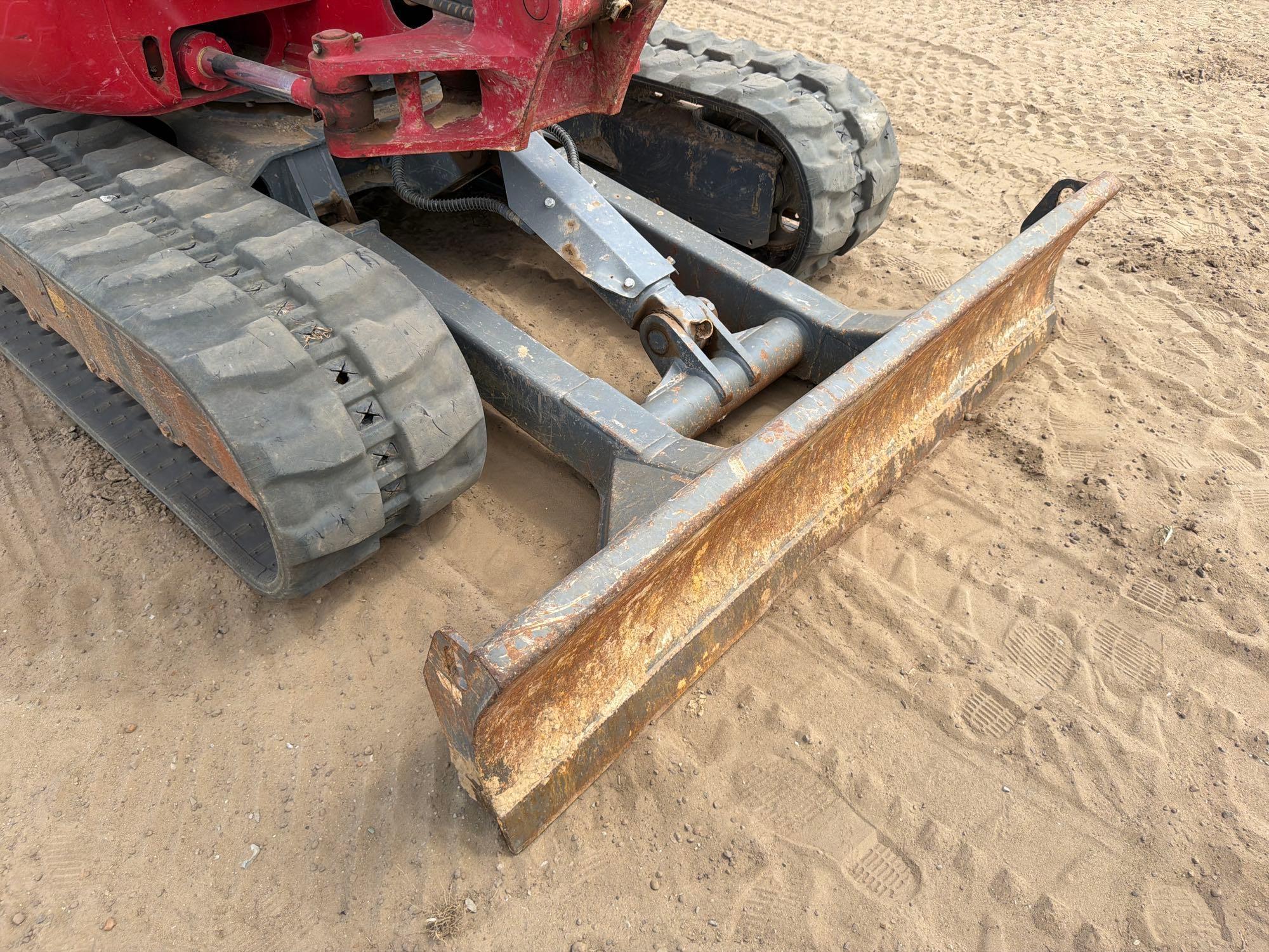 Takeuchi TB250