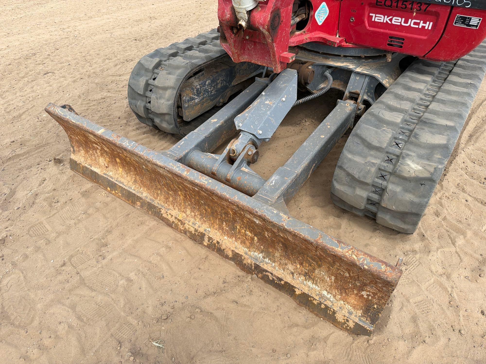 Takeuchi TB250