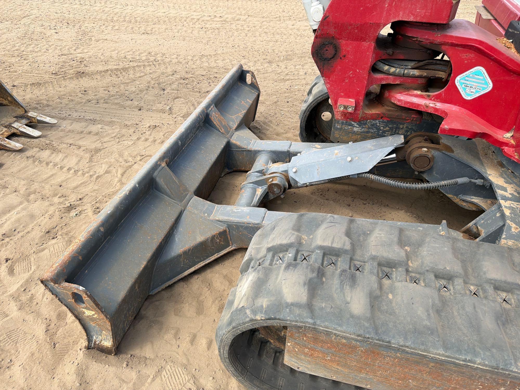 Takeuchi TB250
