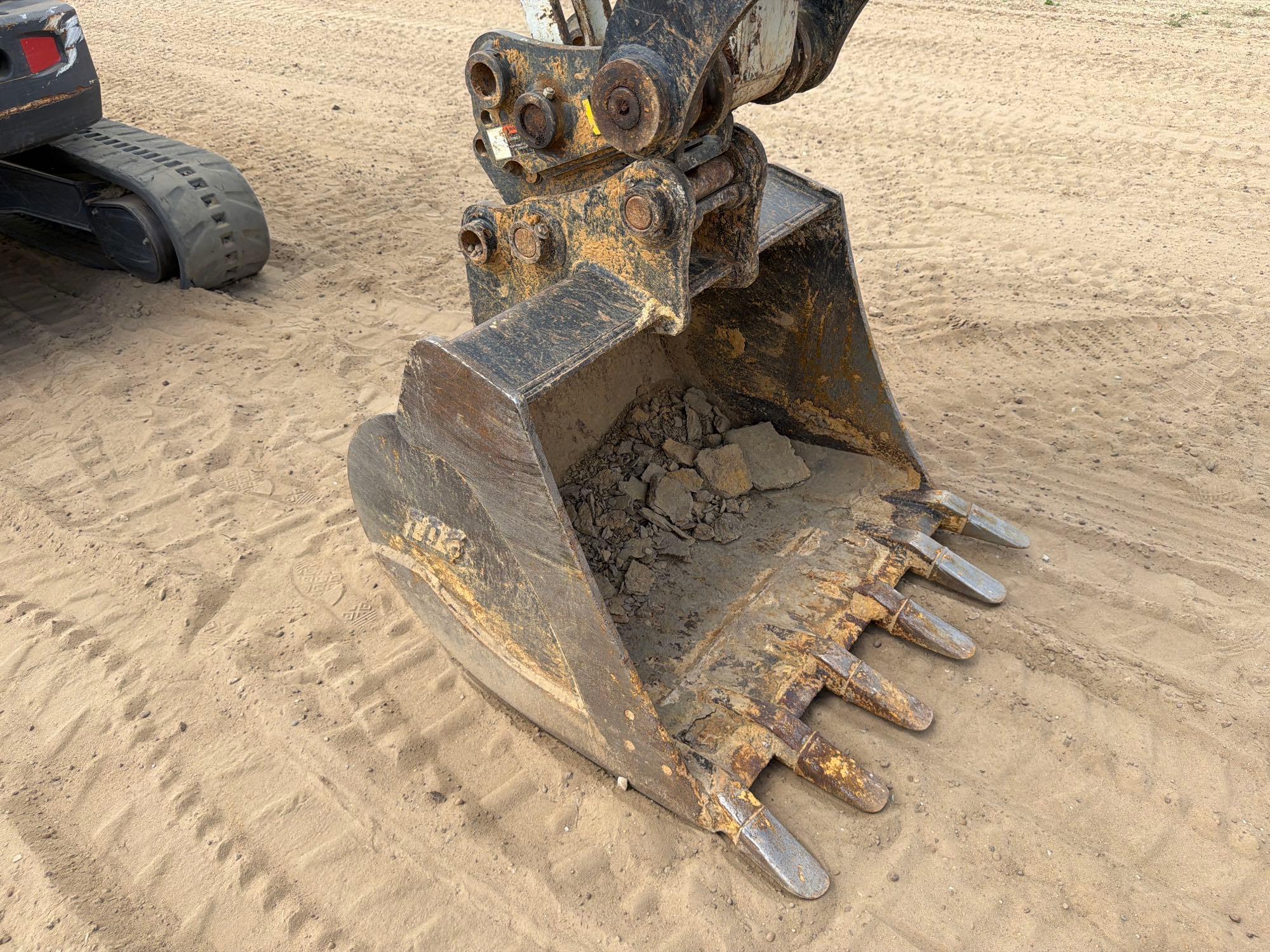 Takeuchi TB250