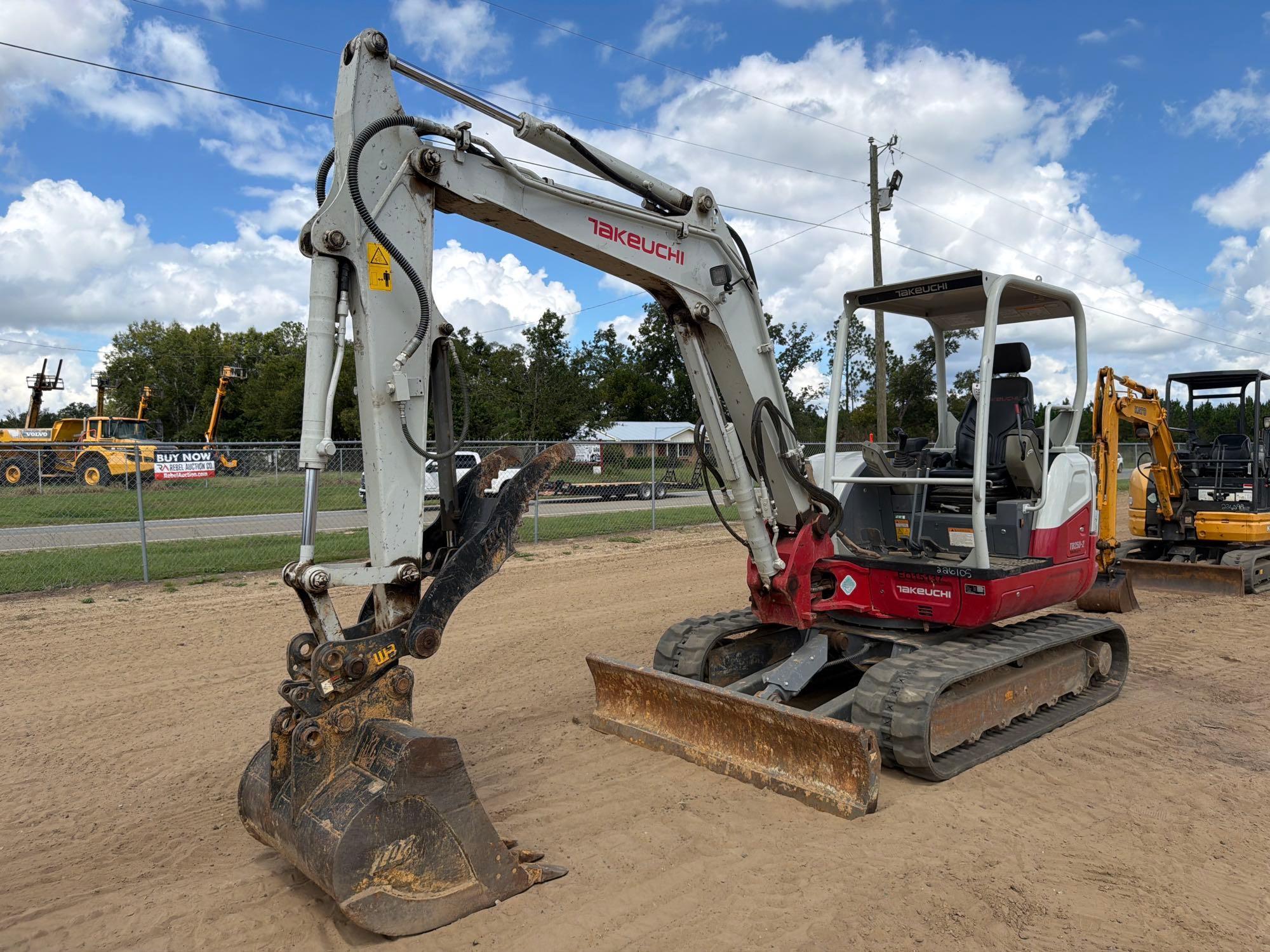 Takeuchi TB250