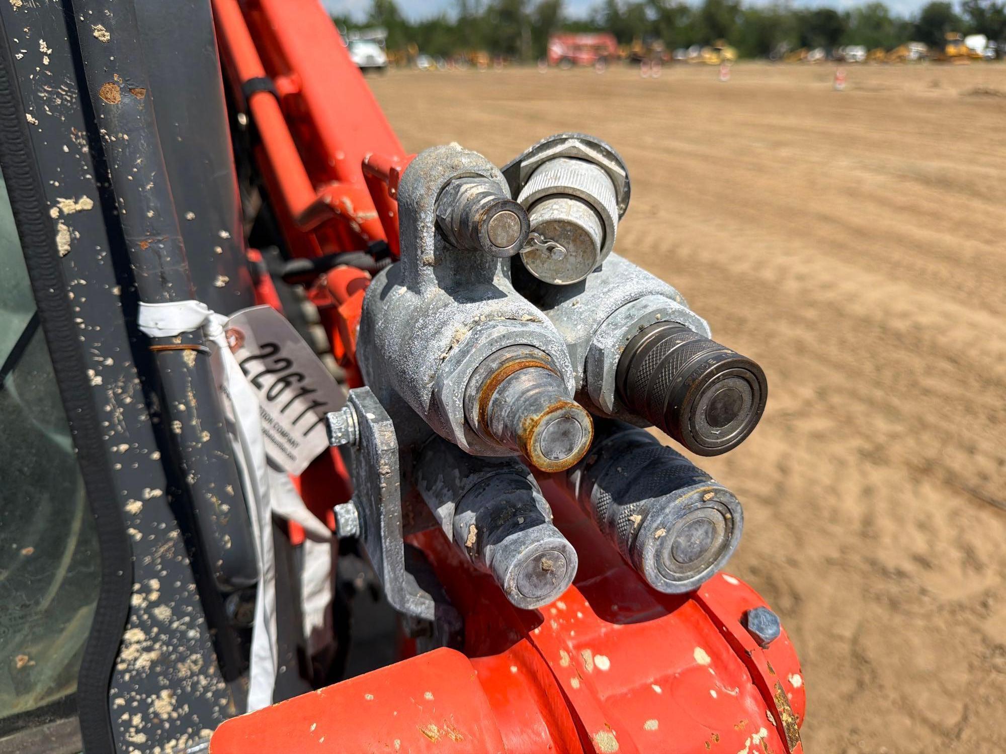 2021 Kubota 752