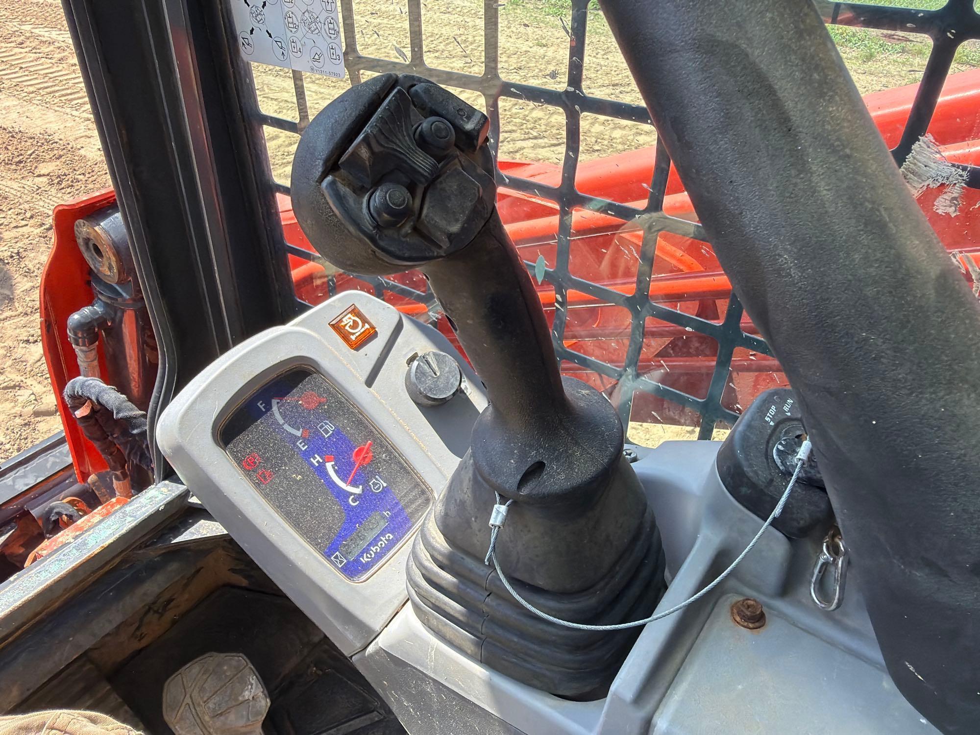 2021 Kubota 752