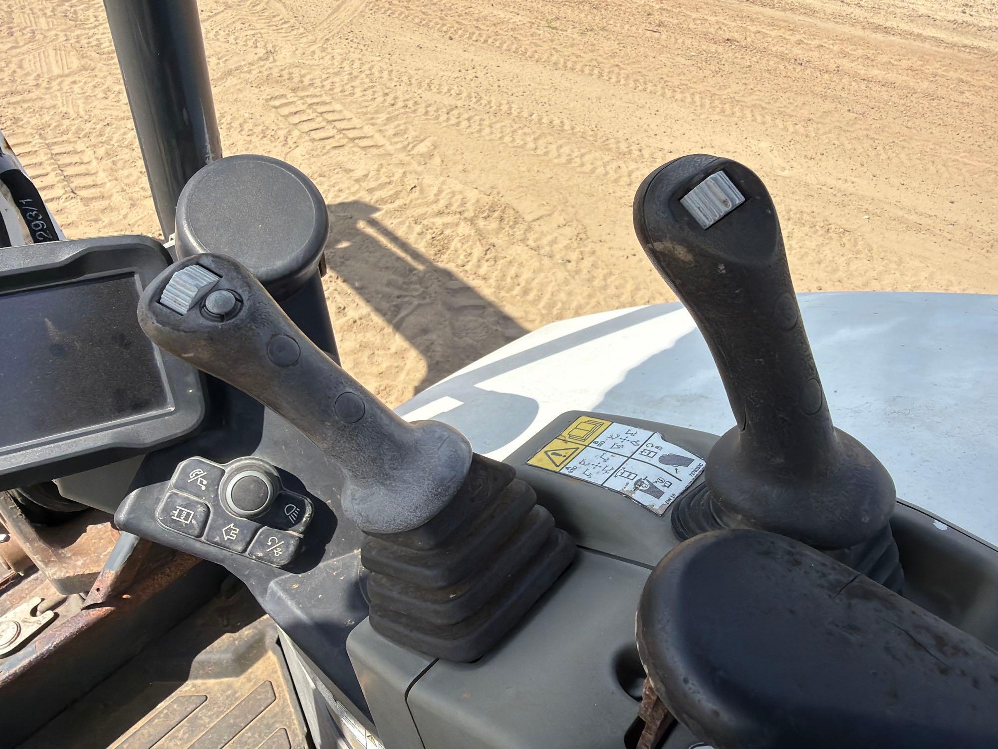2020 Bobcat E50